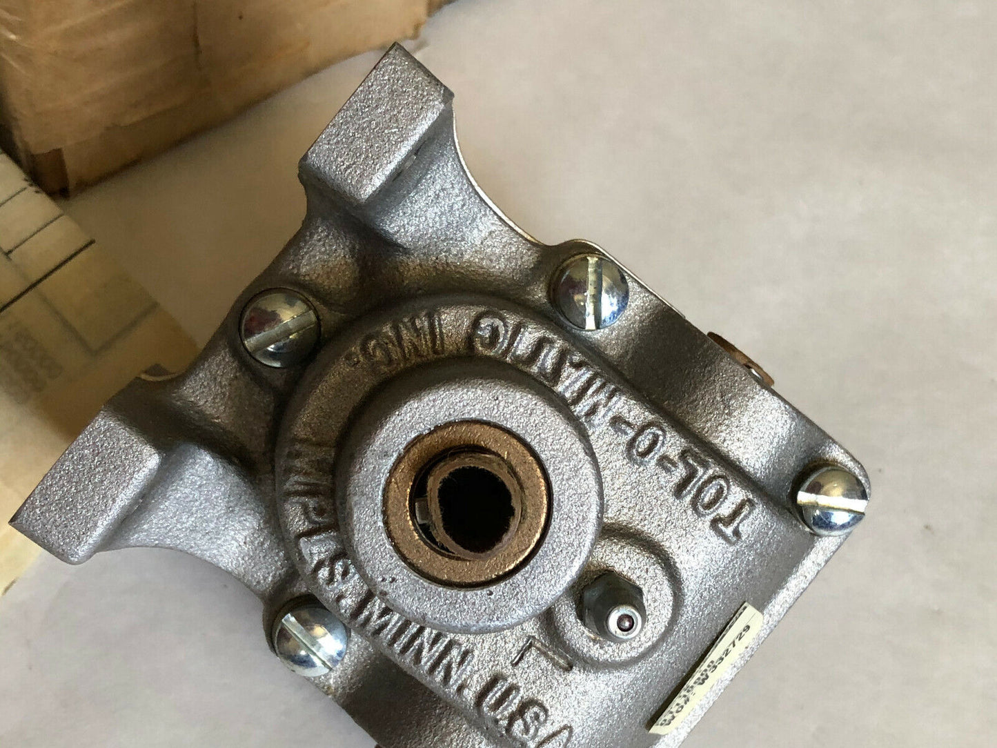 New Tol-O-Matic 01110000,Mpls Minn Gearbox Float A Shaft Lh 1/2, 517953-03,Sr