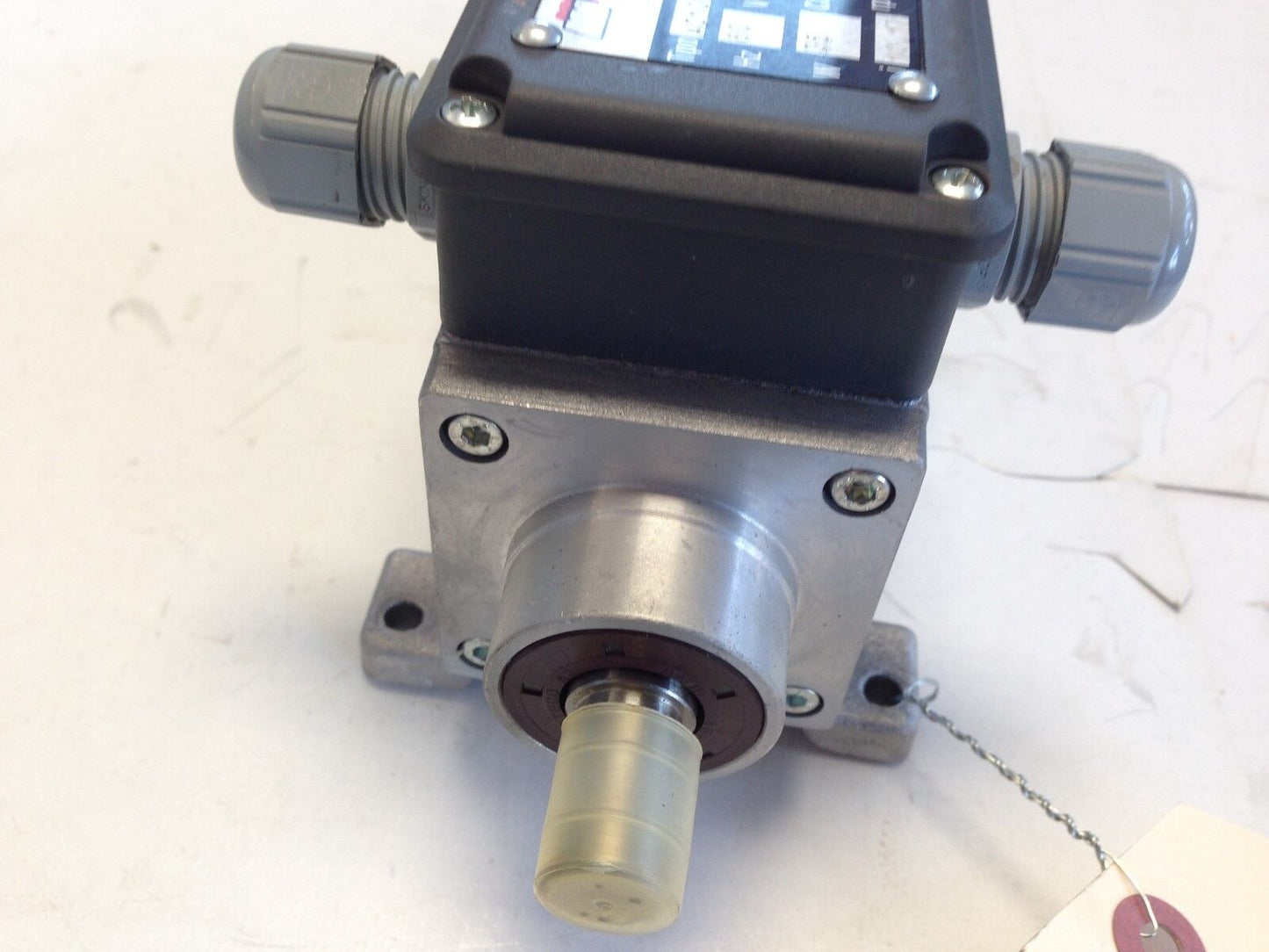 New Mini-Motor Ac100p Ac Gear Motor, 645921 10.17:1 Ratio, 110 Vac, 330 Rpm,Dh