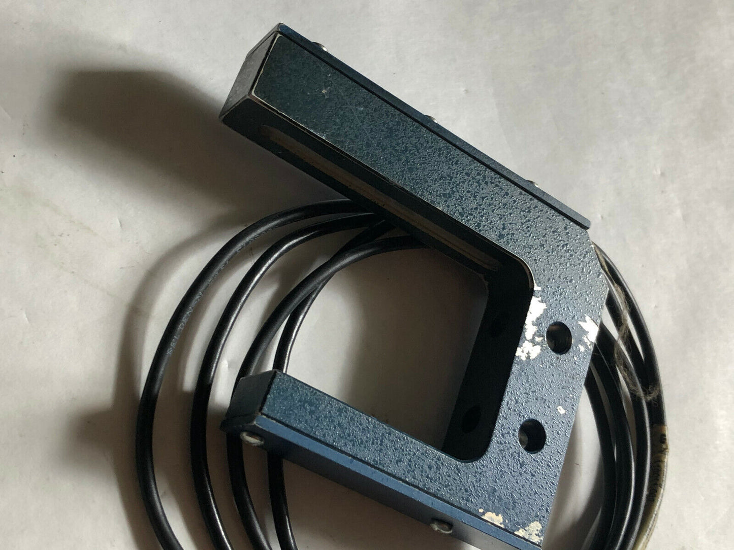 Cutler-Hammer 1372As3335 Eaton Photoelectric Analog Slot Sensor,Si
