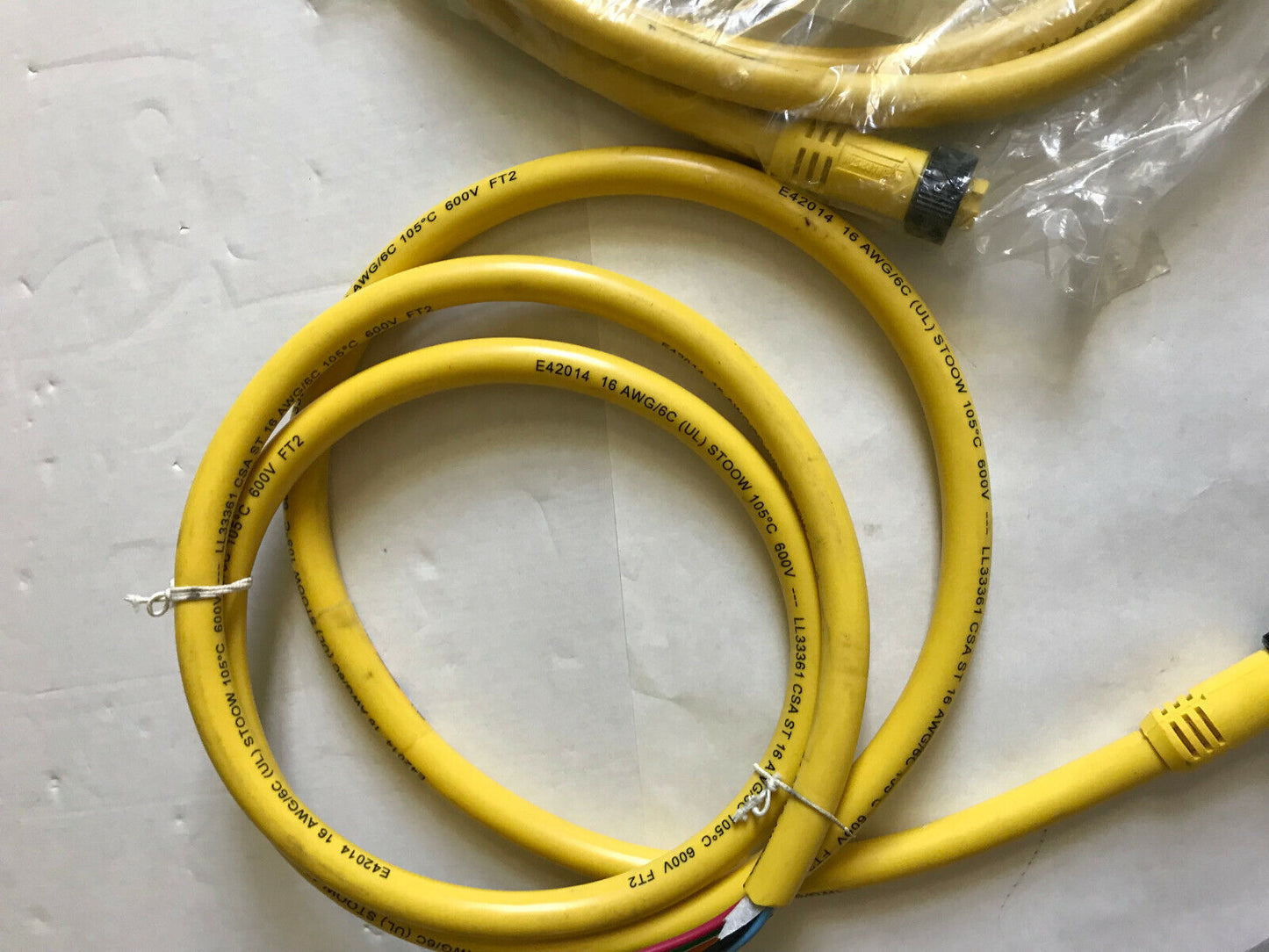 Lot 2 Square-D Xszca1601y Sensor Cables,6-Pin,6-Foot Length,E42014 16 Awg/6C,Th
