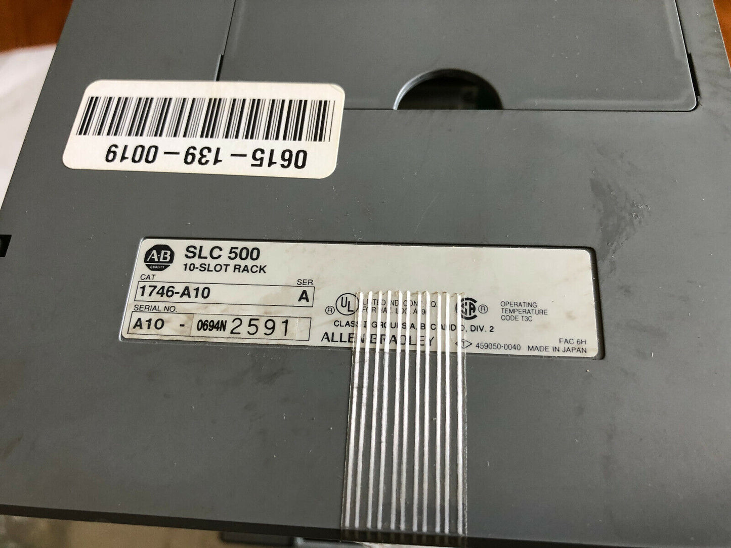 Allen Bradley 1746-A10,1746-P2 Slc-500,1746-P2,5/01 Cpu,Triaci/O's,1747-L511,Ch