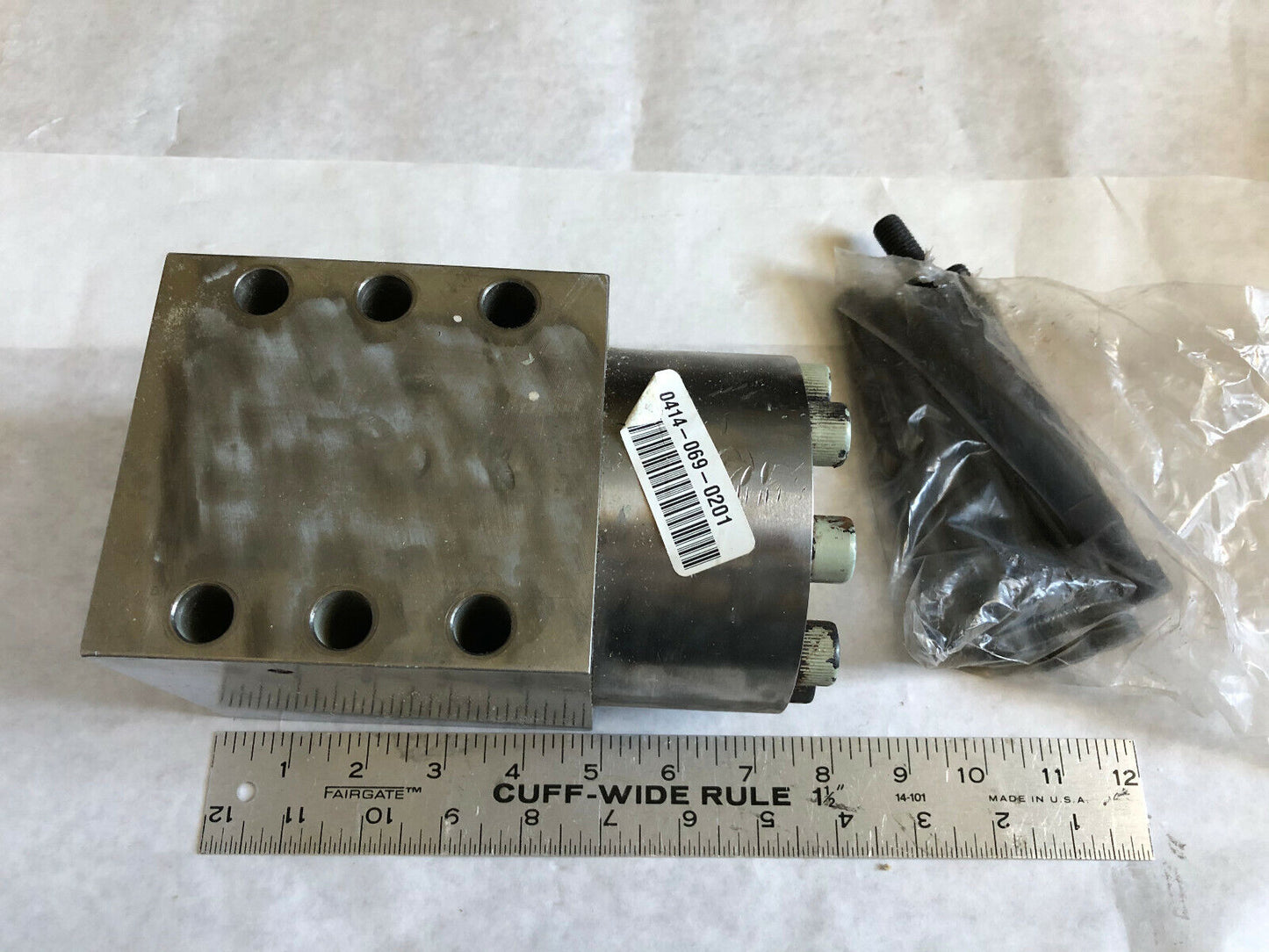 New Hauhinco 6143652 Medium Hfa Hydraulic Valve, 700-Bar,1203 .96,B Xa,Te