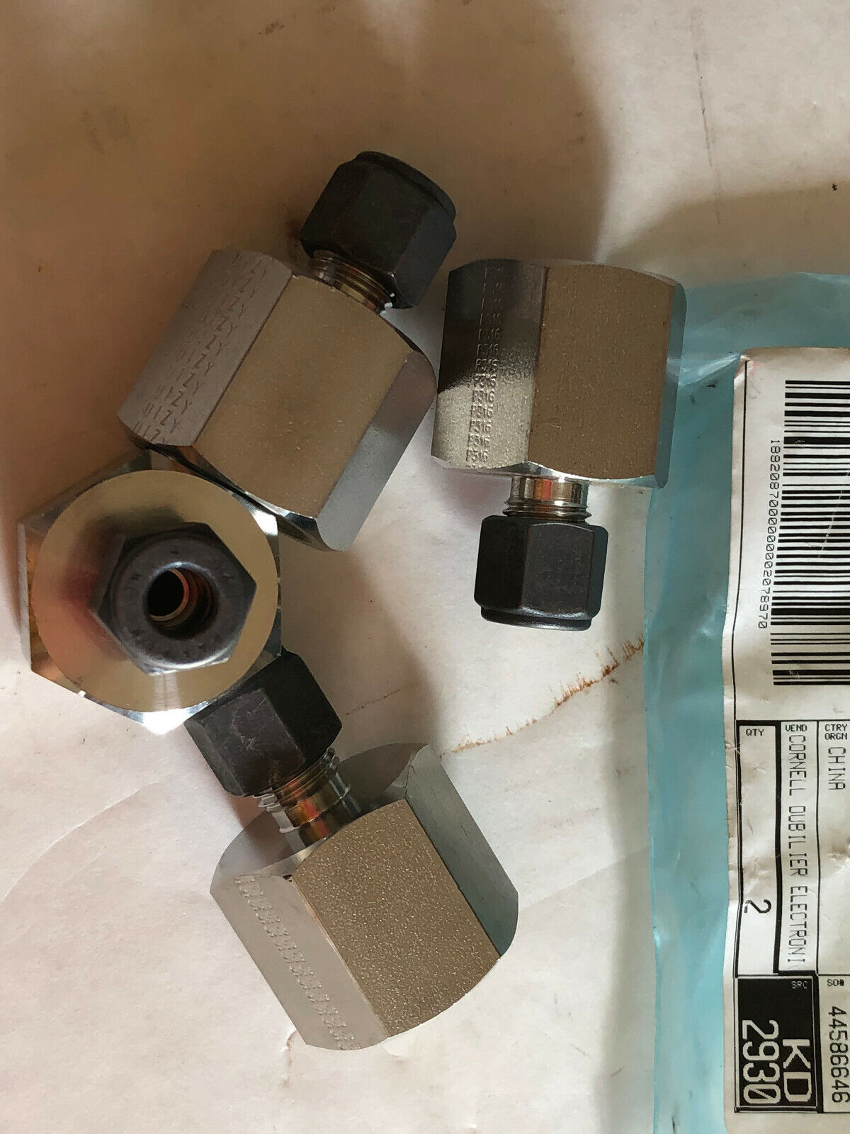 New Lot 4 Parker 338-1610-Nd Fittings 1/2Npt To Cpi,Ec