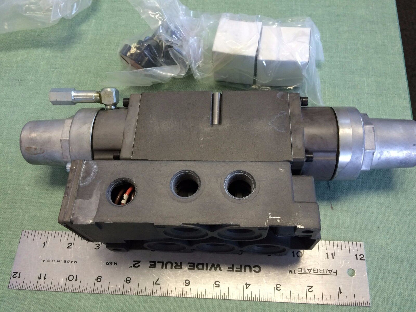 Numatics 554Rd13aj000000 Pneumatic Valve Manifold 10-130-Psi,554Rd13ajoooooo ,Tl