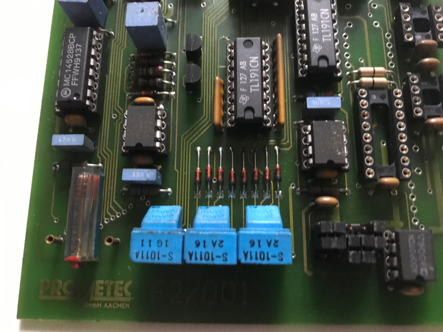 Prometec F2/001 Cnc Electrical Plc Control Board F2oo1 Germany,F2001,Su,Sv