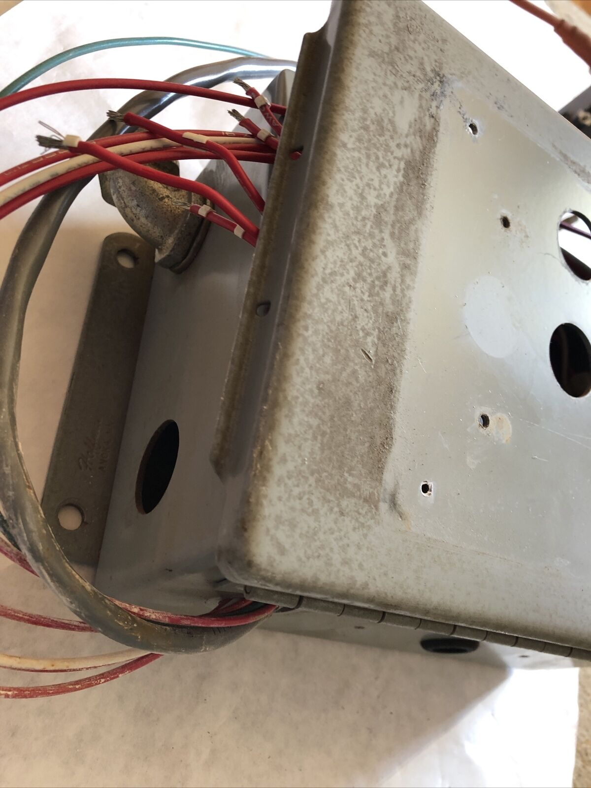 Hoffman A-806Chqr Electrical Enclosure, Honeywell A806chqr Controller,Bs