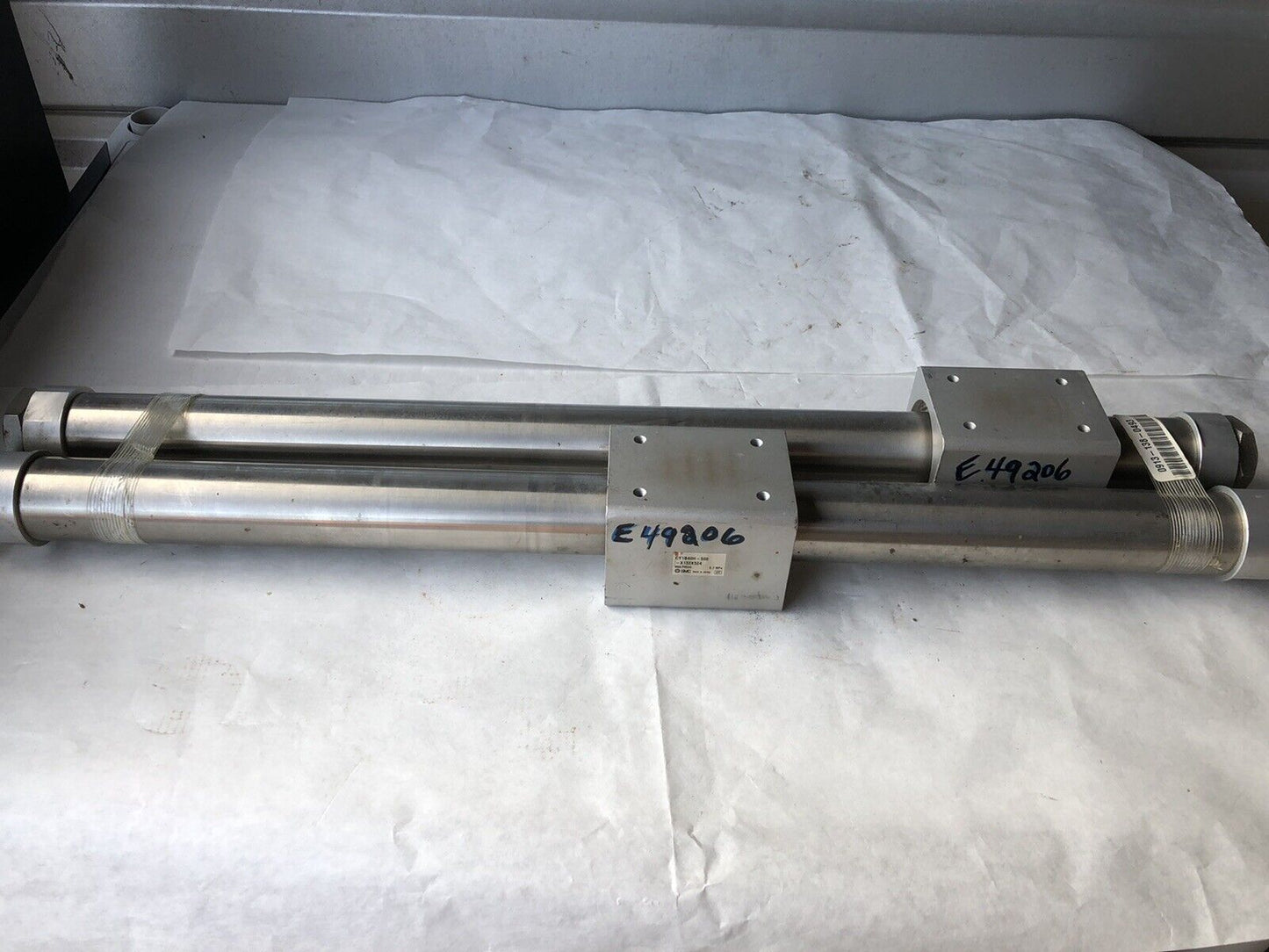 New Smc Cy1b40h-500-X132x324 Pneumatic Linear Actuator Cylinder 500Mm,Ax