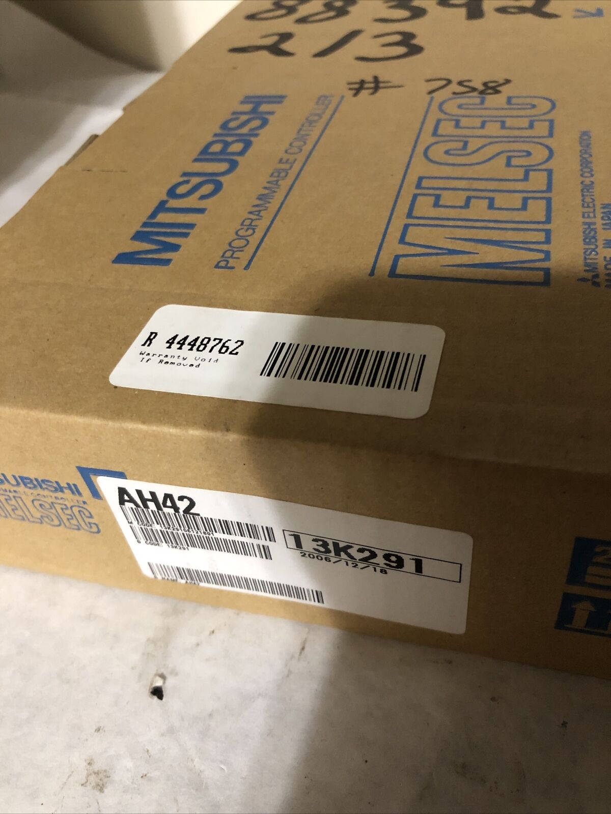 New Mitsubishi  Ah42 I/O Module,32 Dc In, 32 Dc Out Ah-42 Transistor Dc12/24V,Fc