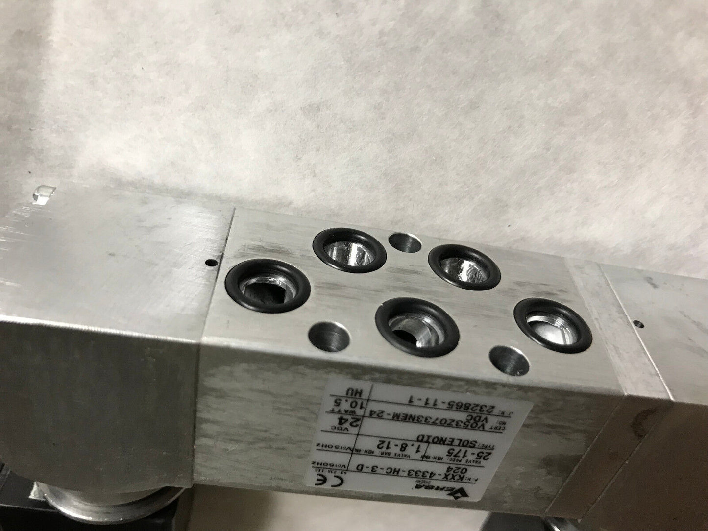 Versa Kxx-4333-Hc-3-D024 4Way Pneumatic Directional Valve Kxx-4333-Hc-3-D 024,Tn