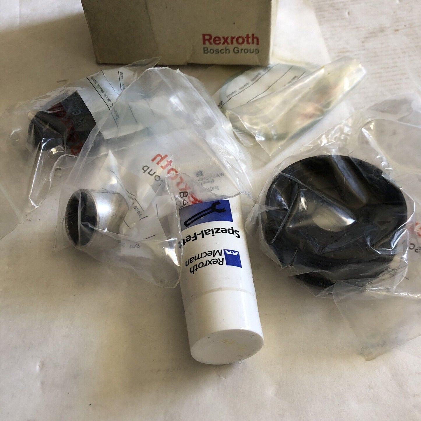 New Bosch 523 200 000 2 Rexroth 523 200 000 2 Repair Kit,Eg