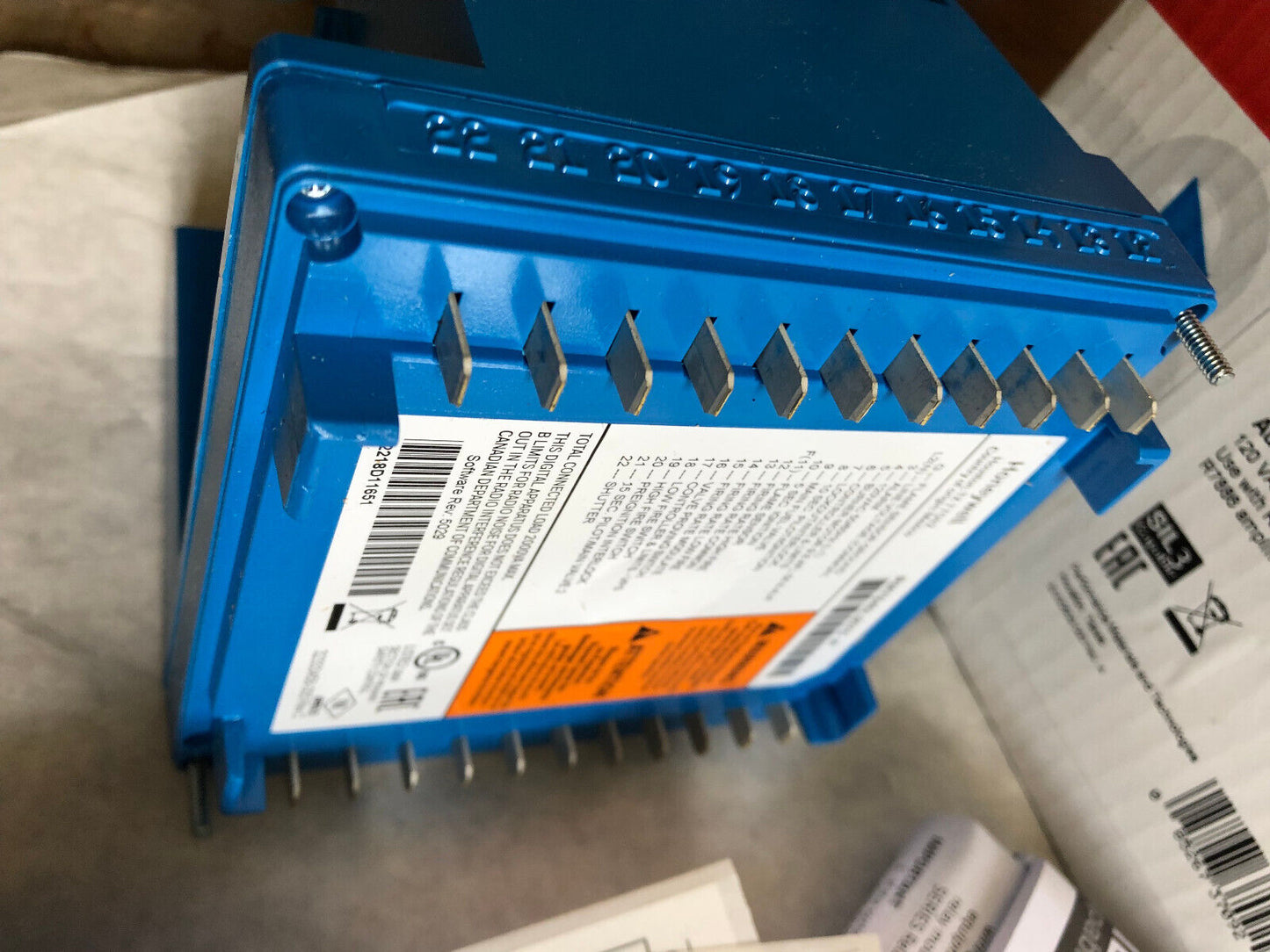 New Honeywell Rm7840l2075 Automatic Burner Control 7800 Series,Rm7840 L 2075,Bw