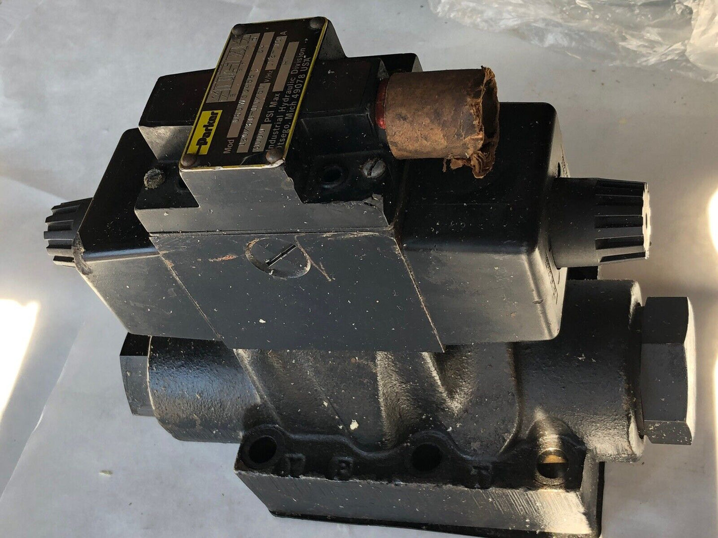 Vickers Dg5s82nm Fpbwlb530,Dg4v-3S-6W-M-Fpbwl-B5-60, Dg4v-3S-6N-M-Fpbwl-B5-60,Ap