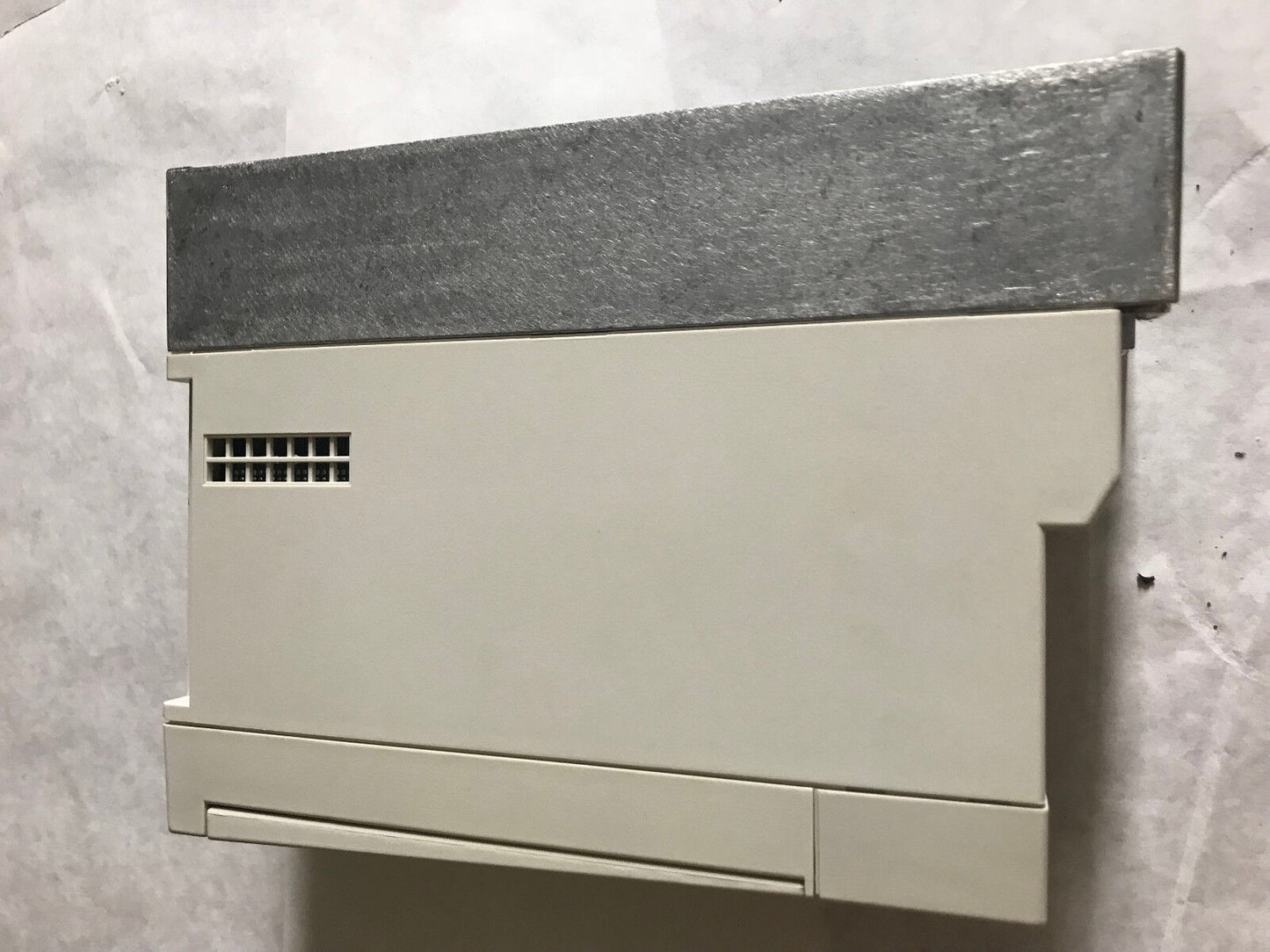 New 5Hp Keb Combivert Ac Drive 12F5h1d-Laoa  F5 12F5h1d-La0a 6.6 Kva,Ag