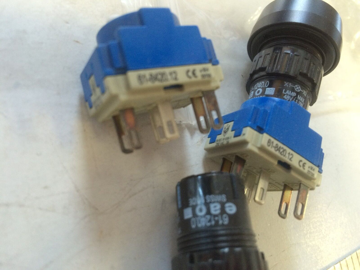 New Lot 2 Eao 61-1240.0, 61-8420.12, Pushbutton Switch Green,Ed