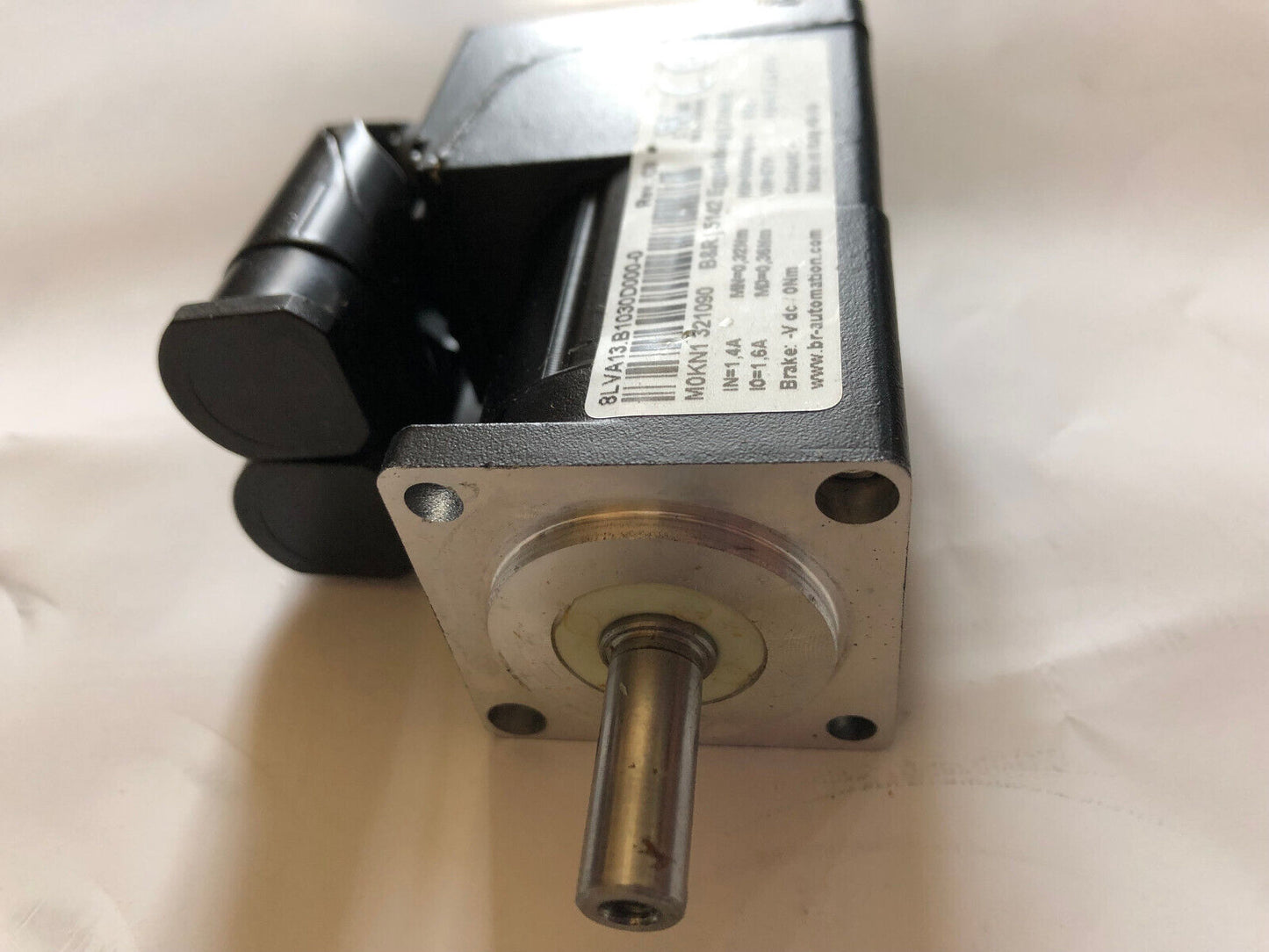 New B&R 8Lva13.B1030d000-0 Servo Motor. 3000Rpm,An