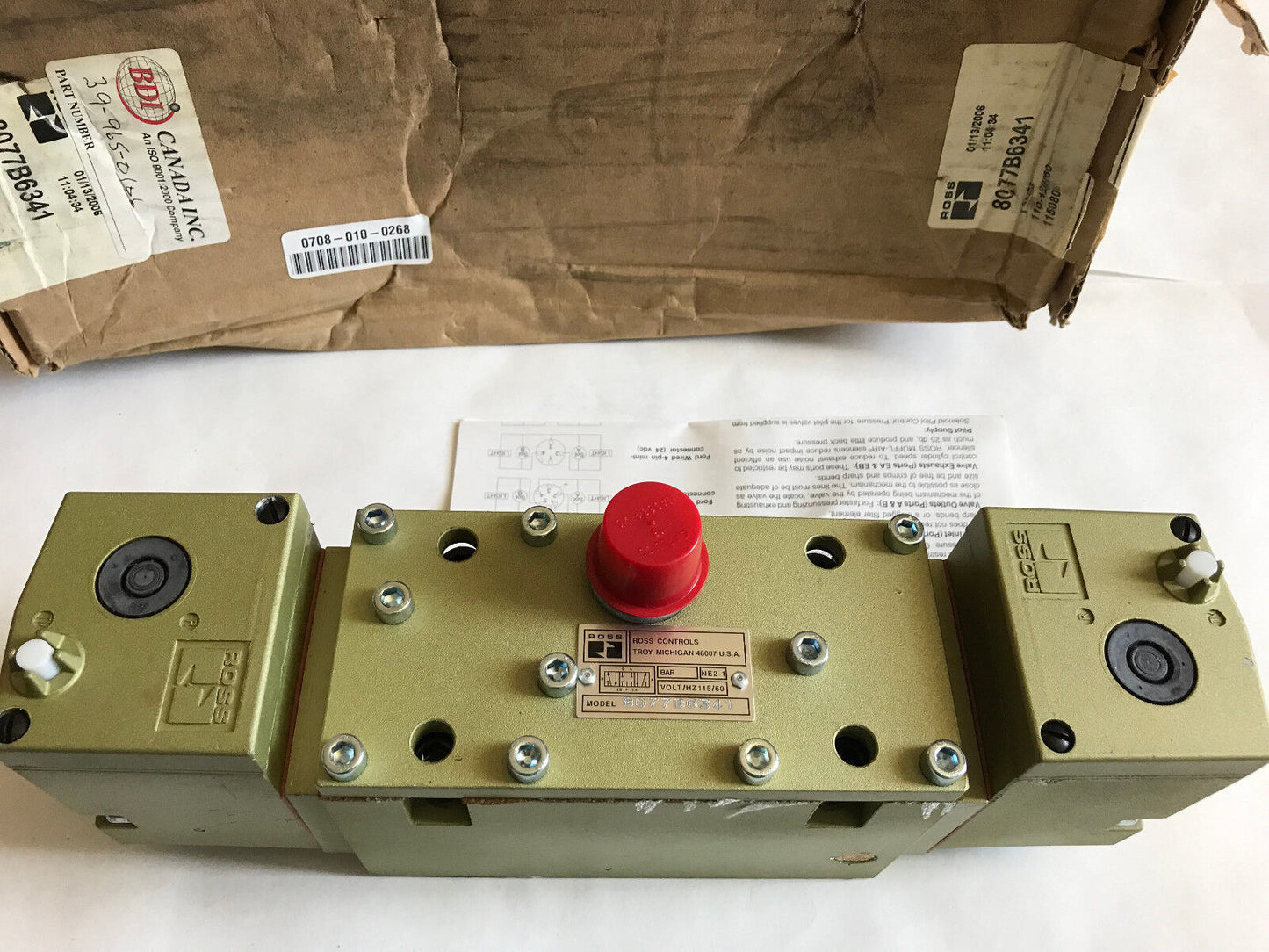 New Ross 8077B6341 Pneumatic Valve Sae 500, 115 Vac  Nib Ne2-1,110/50,Es