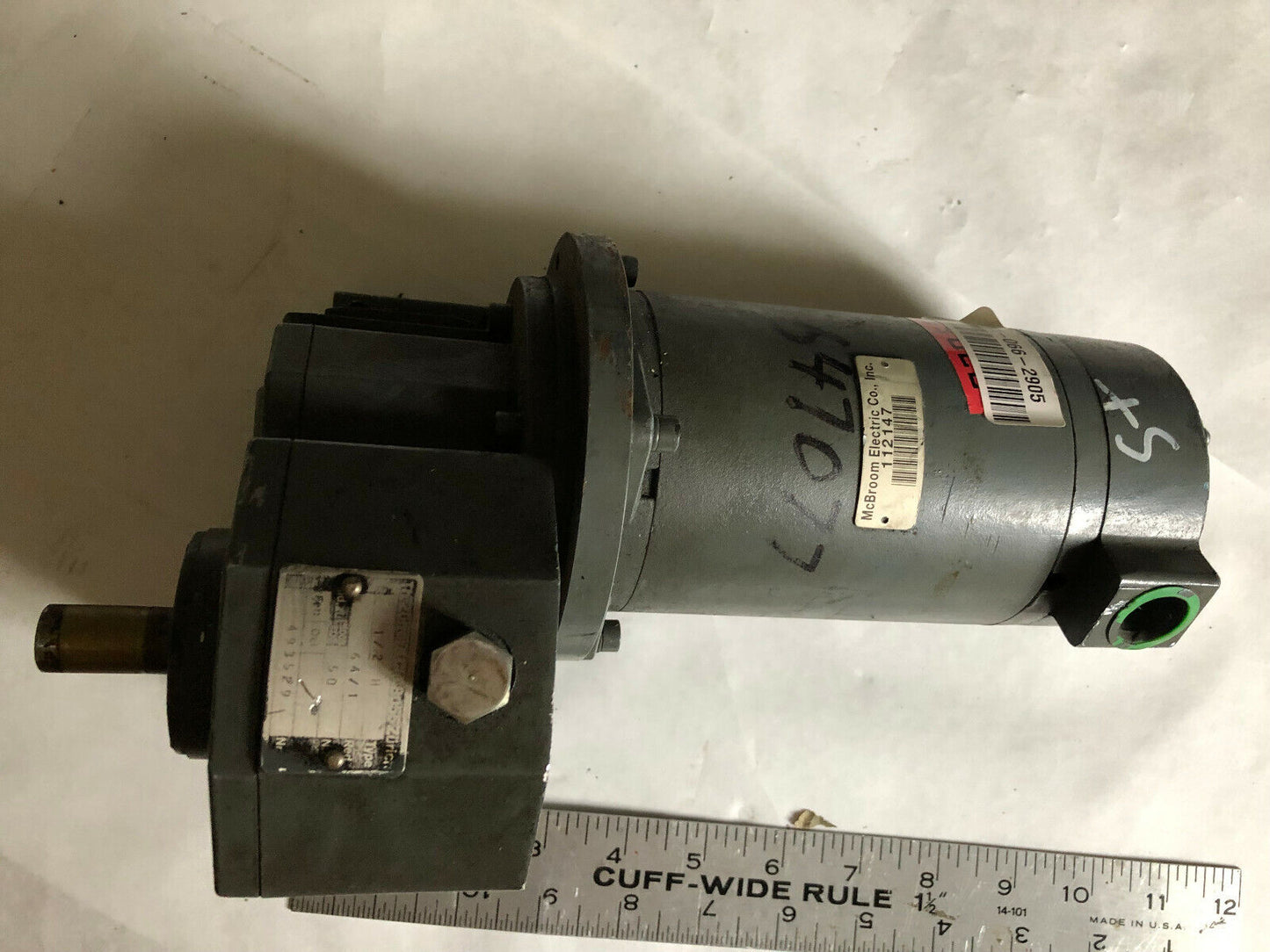 Superior Electric Mo93-Fd-8822 Step Motor,M093-Fd-8822,1/2 H Reducer, 493529,Se