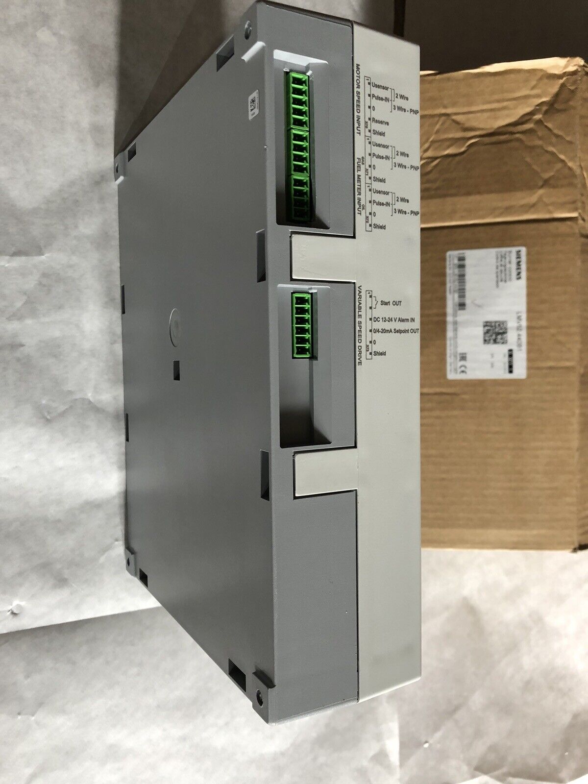 New Siemens Lmv52.440B1,Lmv52.440B1 Burner Control Fuel Air Ratio Control,Bm
