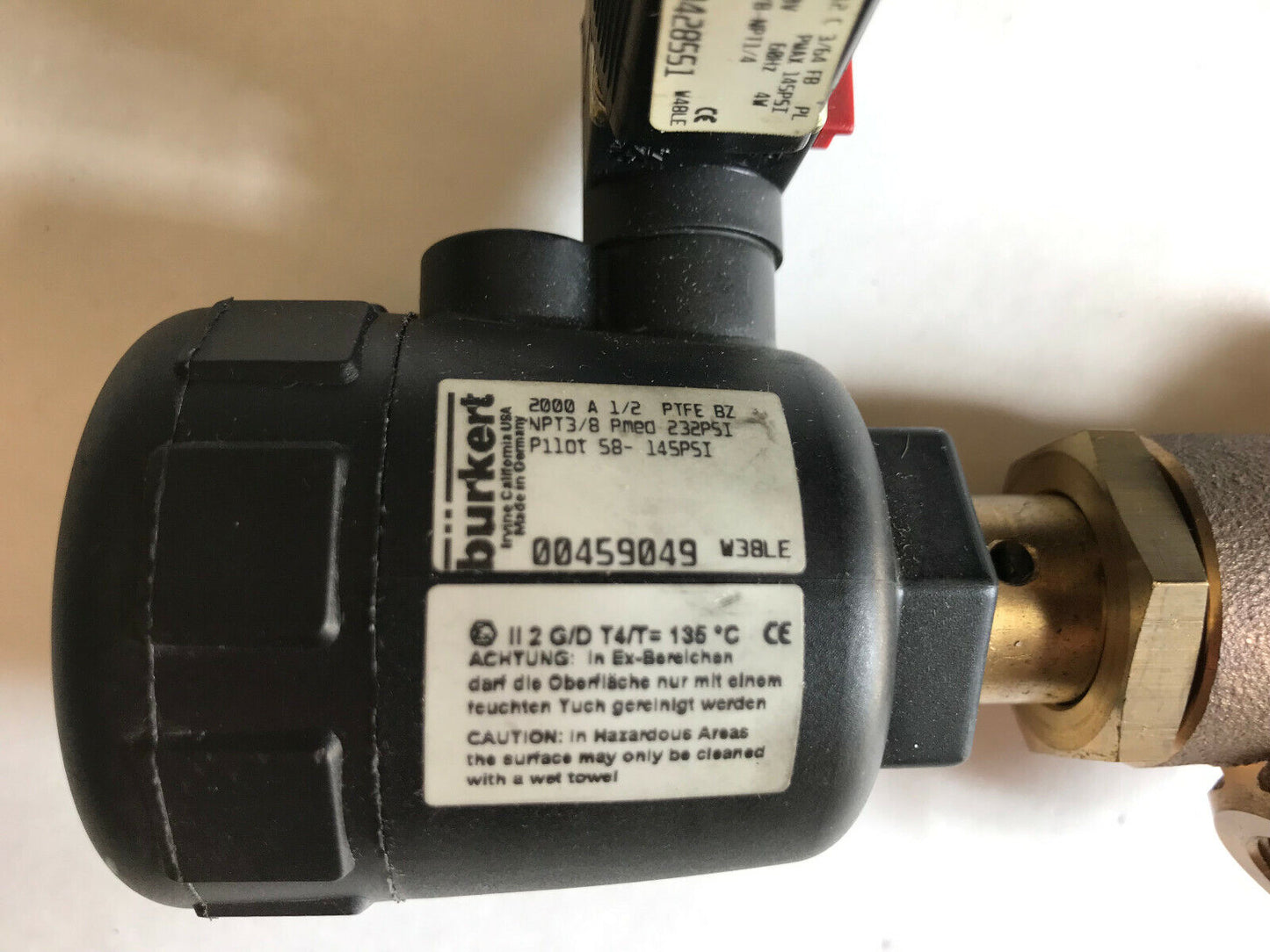 3/8" Npt Burkert 2000-A-1/2 Ptfe Bz Pneumatic Piston Seat Valve Nc,00428551,Ag