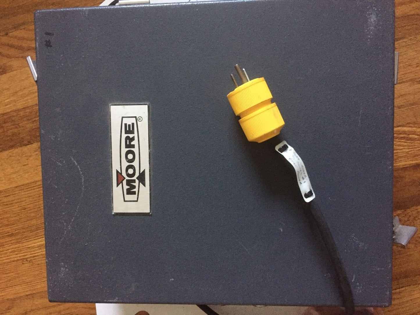 Moore 15492-186,A-1412Chnf,15996-31-2 Siemens Reporter Box Apacs,Bx