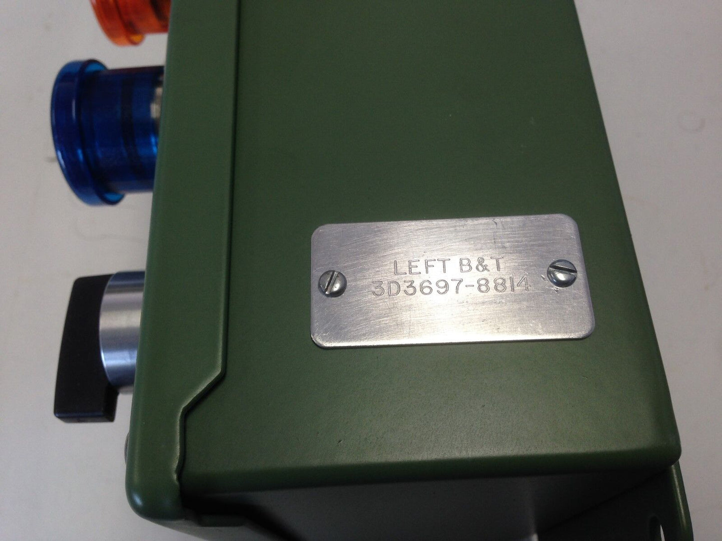 New Hoffman/Allen Bradley 800E-2T5/800T-Fxp16 E-Stop,3D3697-8814 Enclosure,Df