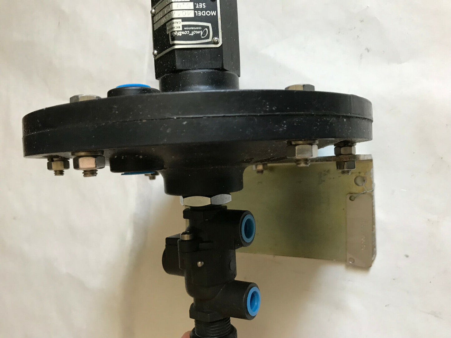 New Amot 4047B320b Controls Valve Low Pressure Control 5Psi Rise 2.5-11Psi,Aj