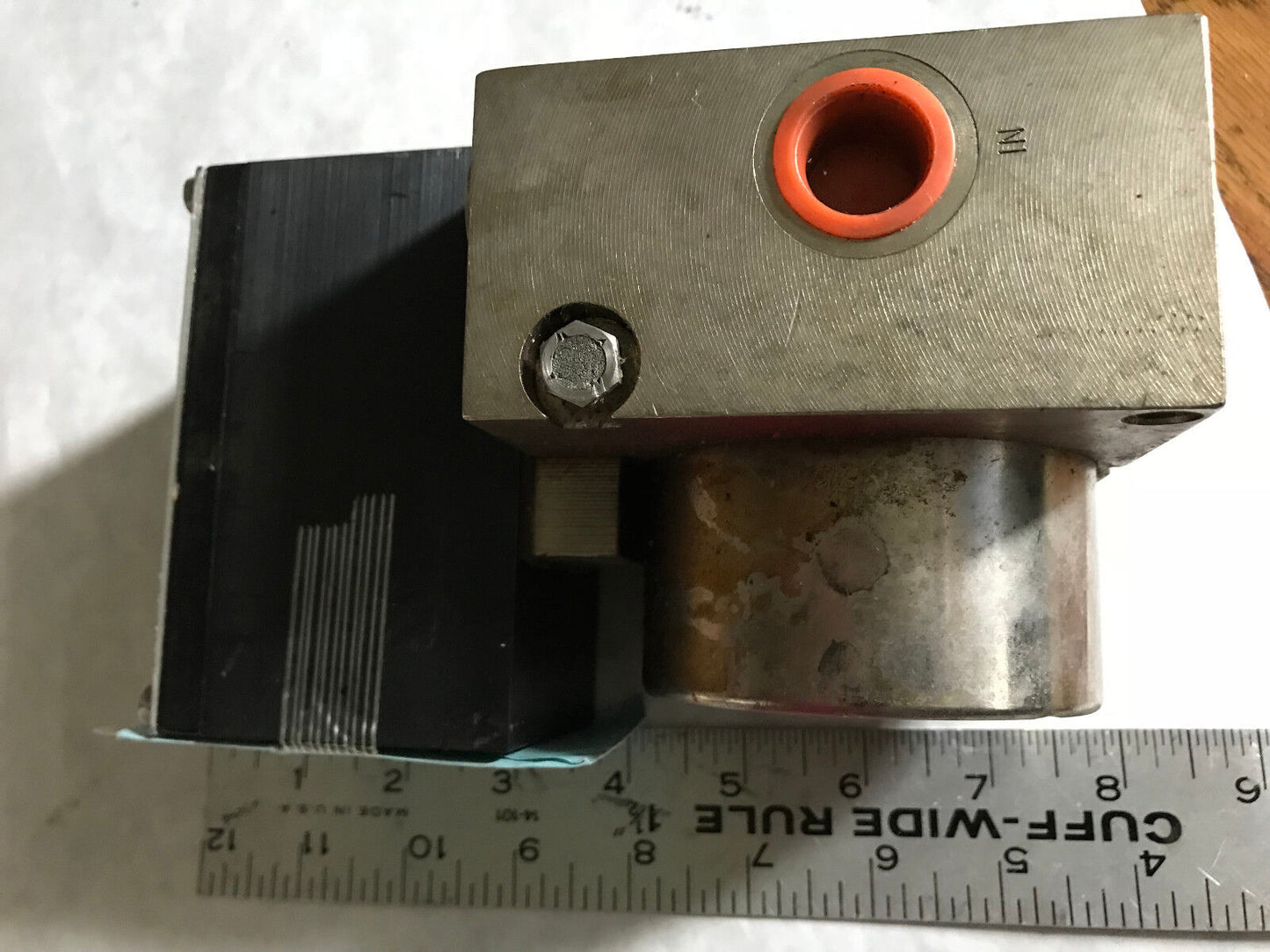 Ufm Gdn-1-5-G-S-O Universal Flow Monitor B-H No 1,Gdn-1-5-G-S-O 75V 9-Ngt,Eo