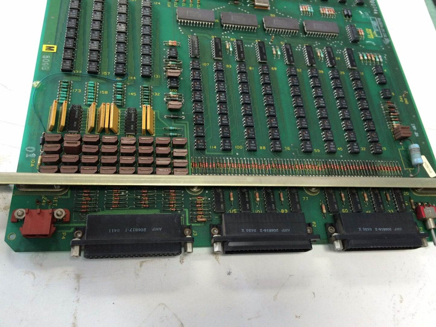 Allen Bradley 900059 9002, 8000 Ioabz, M504 Puller Module 24Vdc Digital,Ej