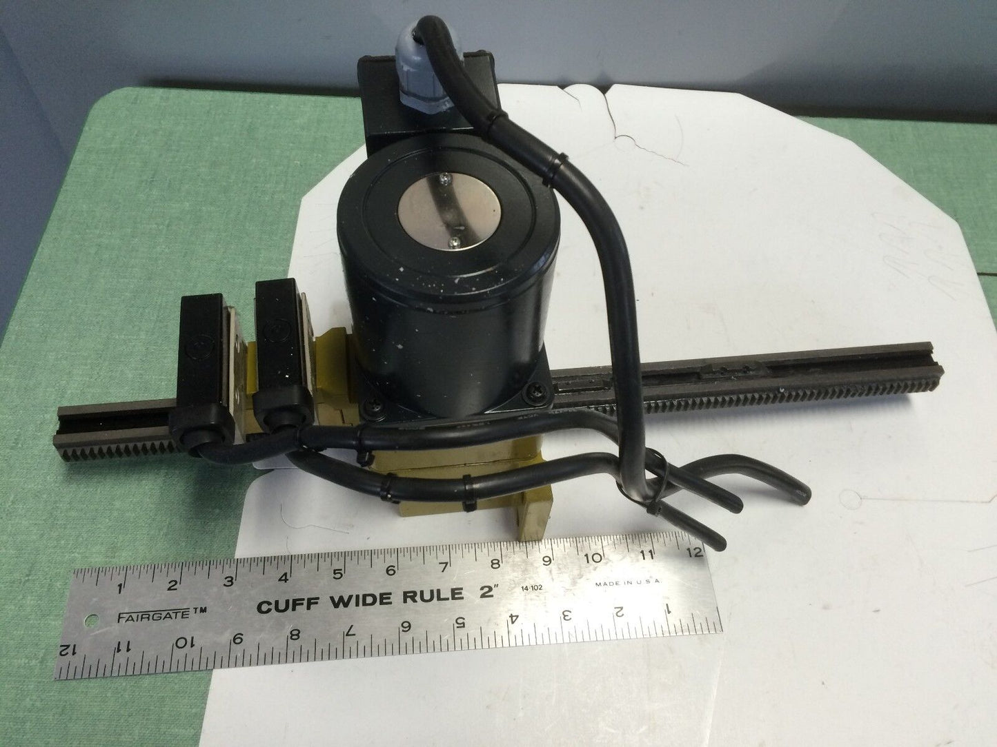 Oriental Motor  Brake 4Lf103-Rctl Lineard Motor,200 V Om Omron D4mc-5040,Tj