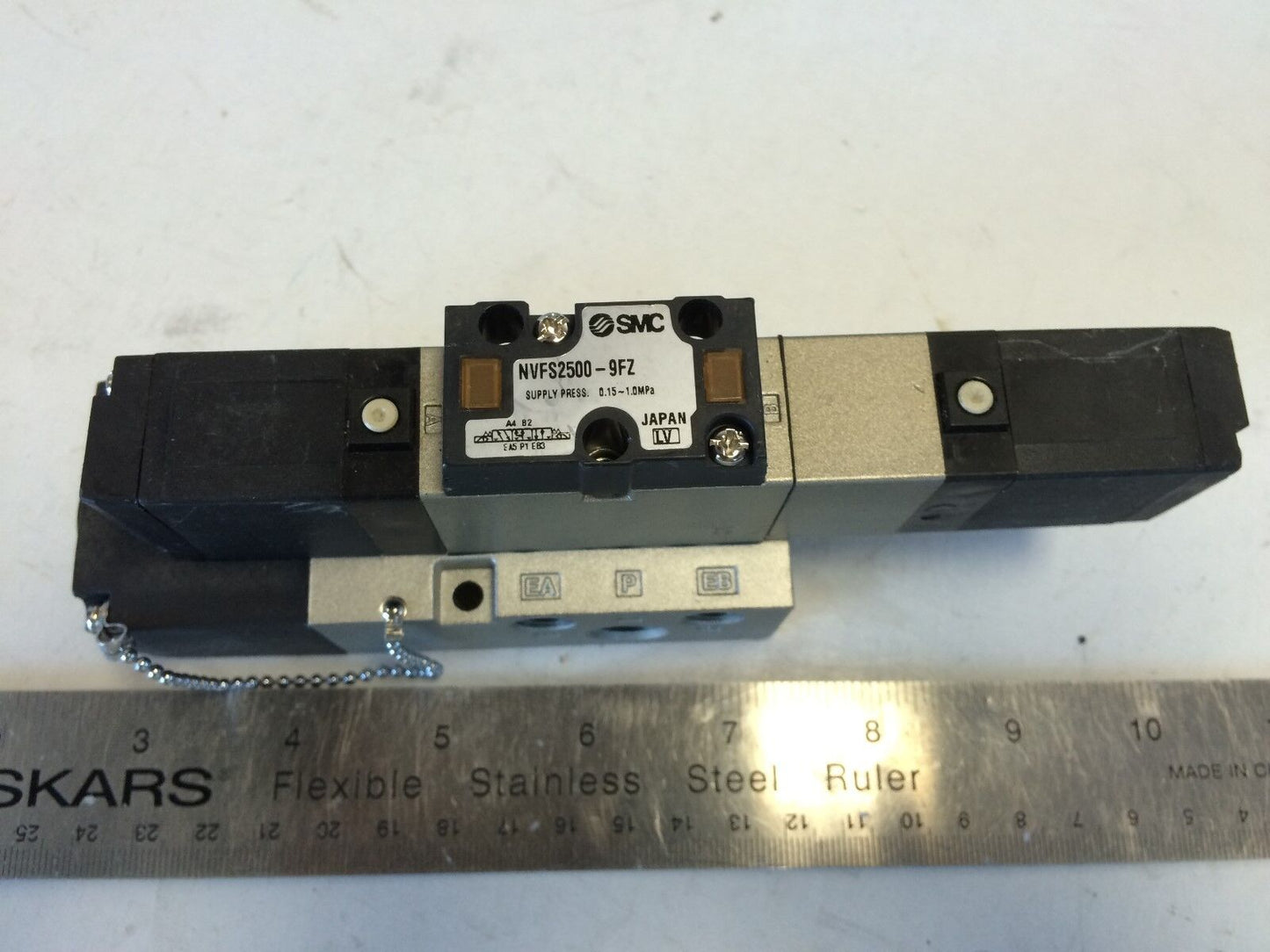 New Smc Nvfs2500-9Fz  , Ac19-26.5V ,Ac20.5-27.5V Pneumatics Valve,Dg