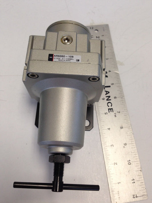New Smc Pneumatic Regulator Ar6060-10B, 1" Npt,Bk