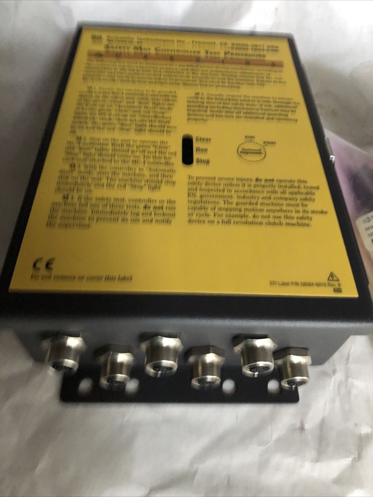 New Sti Mc4-5006-Cx1,82396-5006,28498-0010 Safety Mat Controller 24Vdc 8,Aw,Ff