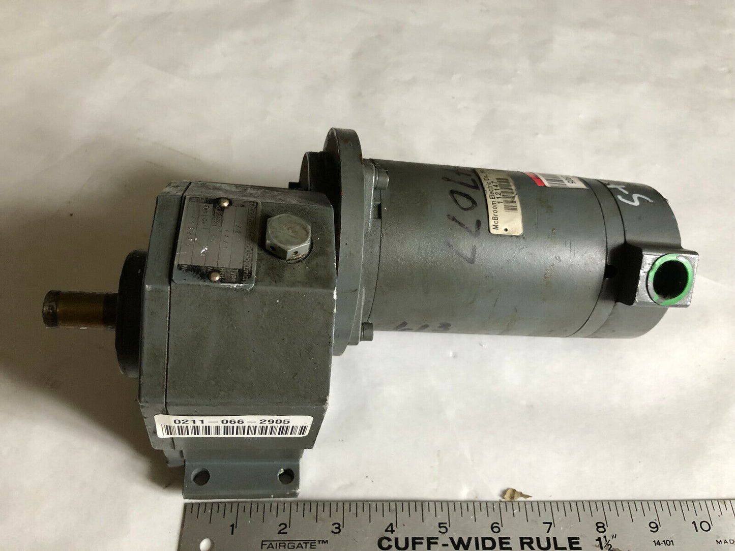 Superior Electric Mo93-Fd-8822 Step Motor,M093-Fd-8822,1/2 H Reducer, 493529,Se