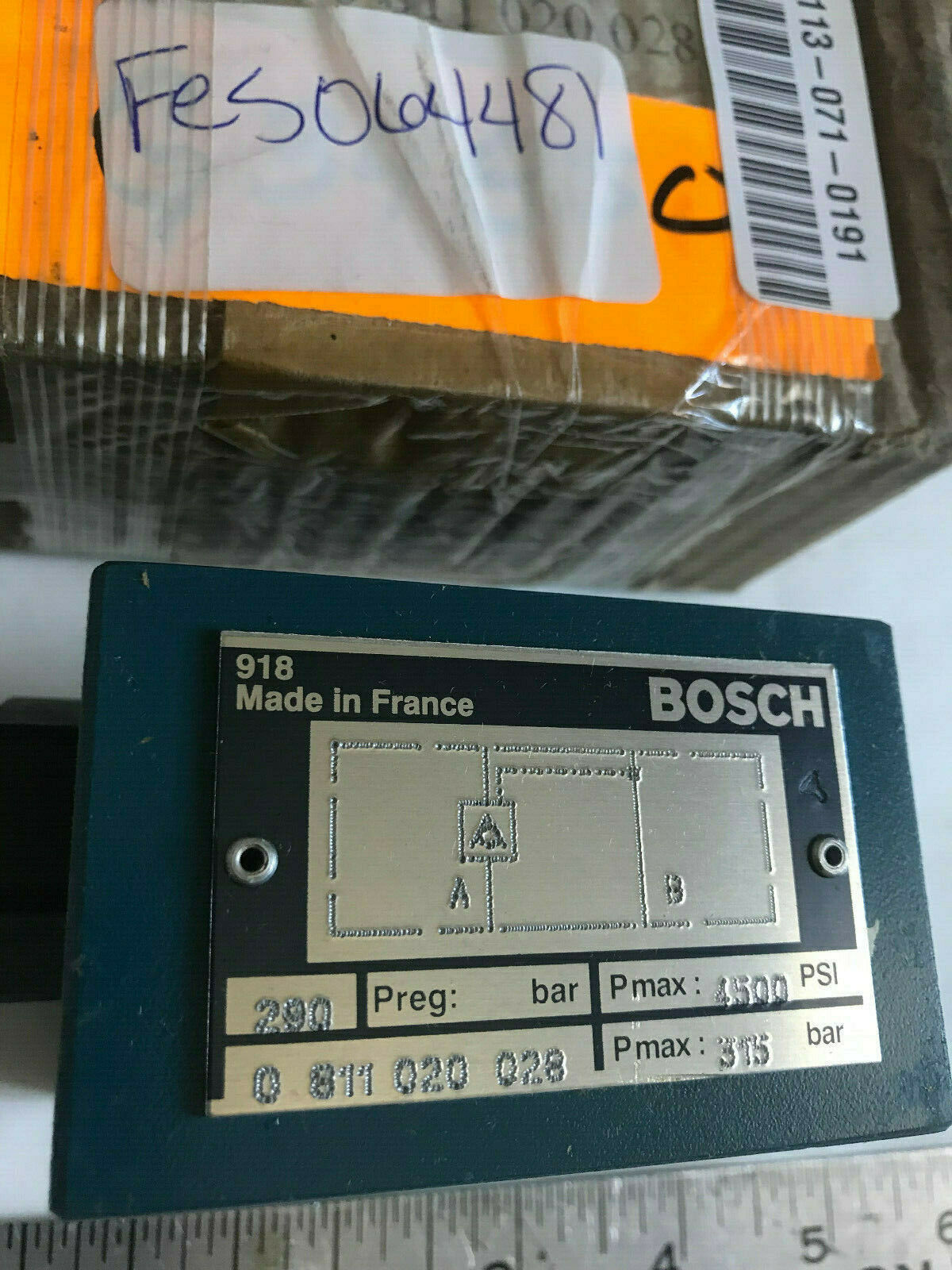 New Bosch 0 811 020 028 Hydraulic Sandwich Plate Valve 4500Psi,918 France,Sd