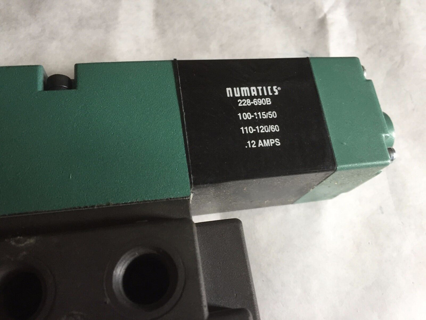 New Numatics 152Ss432k015w30,Numatics 228-690B  Pneumatic Solenoid Valve ,Ak