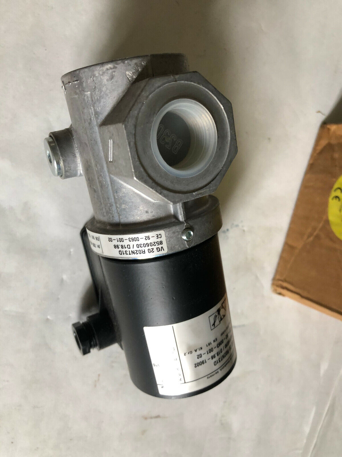 New Krom Schroder Vg 20 R02nt31d Solenoid Valve,85206030/D18.98-19002 ,Ck