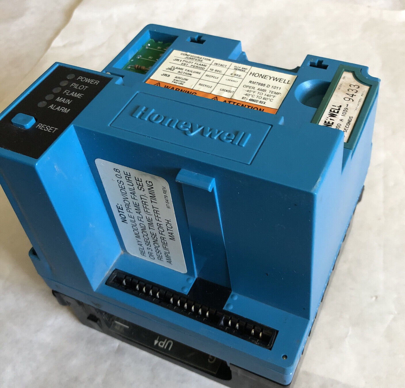 Honeywell Burner Control Rm7895d1011,St7800a1039,Q7800a1005 Base,Ec