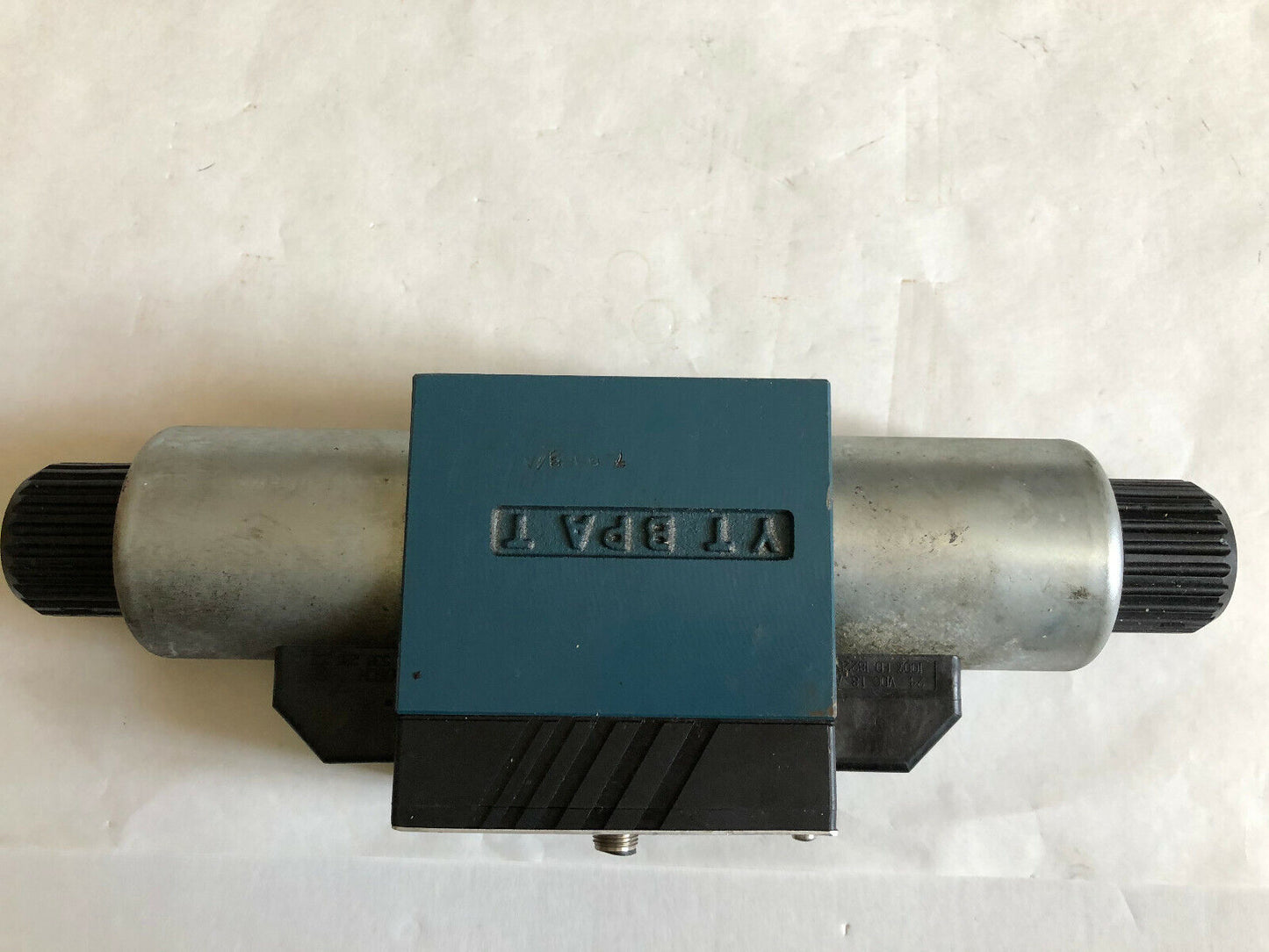 Bosch 081Wv10p1v1004wc024/00 E51 Hydraulic Proportional Solenoid Valve,24 Vdc,An
