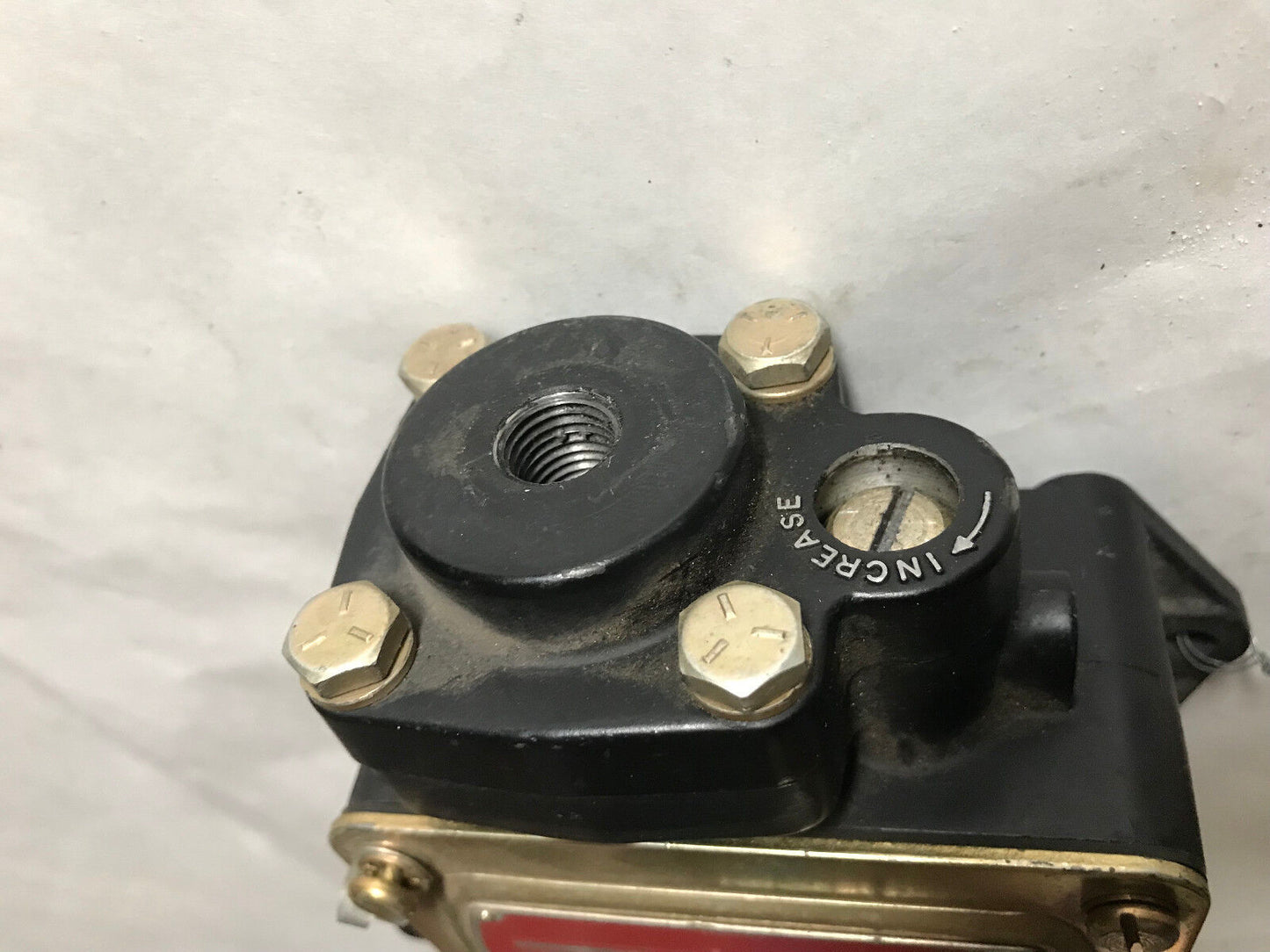Barksdale P1h-B340-T,Pih-B340-T Pressure Switch, 2000 Psi,Si