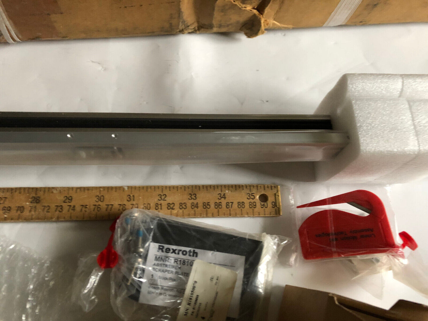 New Heidenhain Ls 486C 329993-28 Guide Railing,Ls486c,R341704509,R181050070,Ba