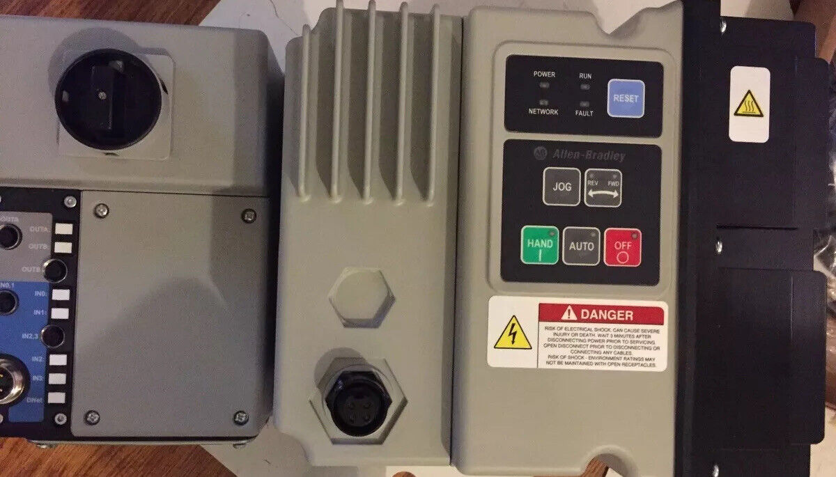 New Allen Bradley 284D-Fhd6p0d-25-Cr-3 Drive,280D-Fn-25-C,Armorstart 6Amp,Fa
