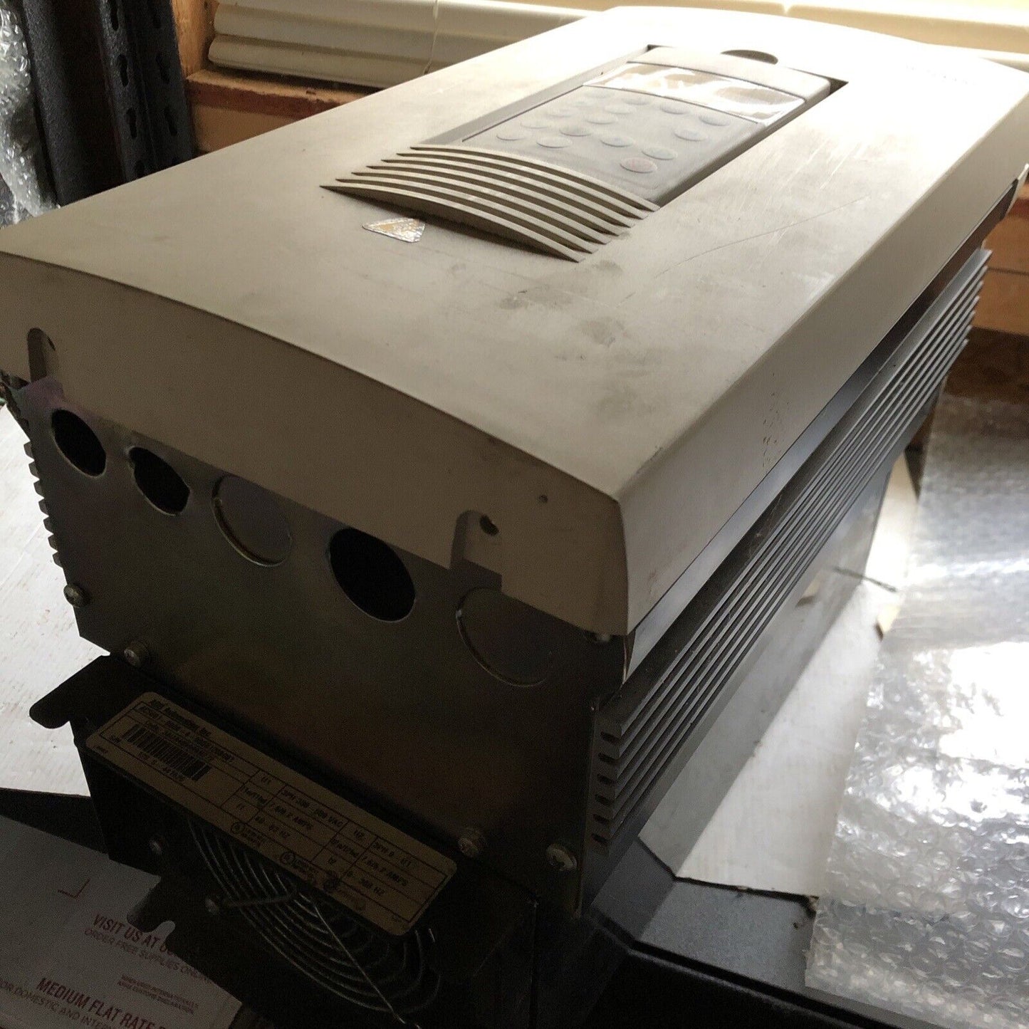 Abb Acs601-0006-4-000B1200801 Acs600 Ac Drive,3-Phase,380-500 Vac,Abb Acs600,Aa