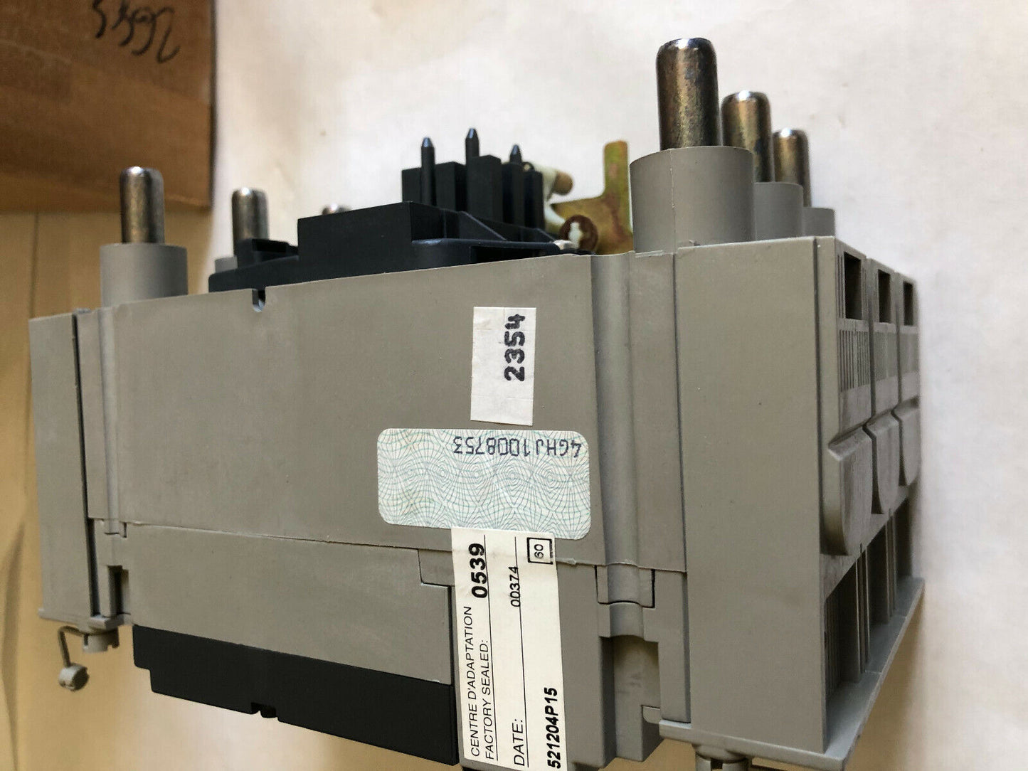 New Merlin Gerin Nfnf-36225-Aahj00,Nsf250 N Circuit Breaker 225Amp 600Y/347V,Cn