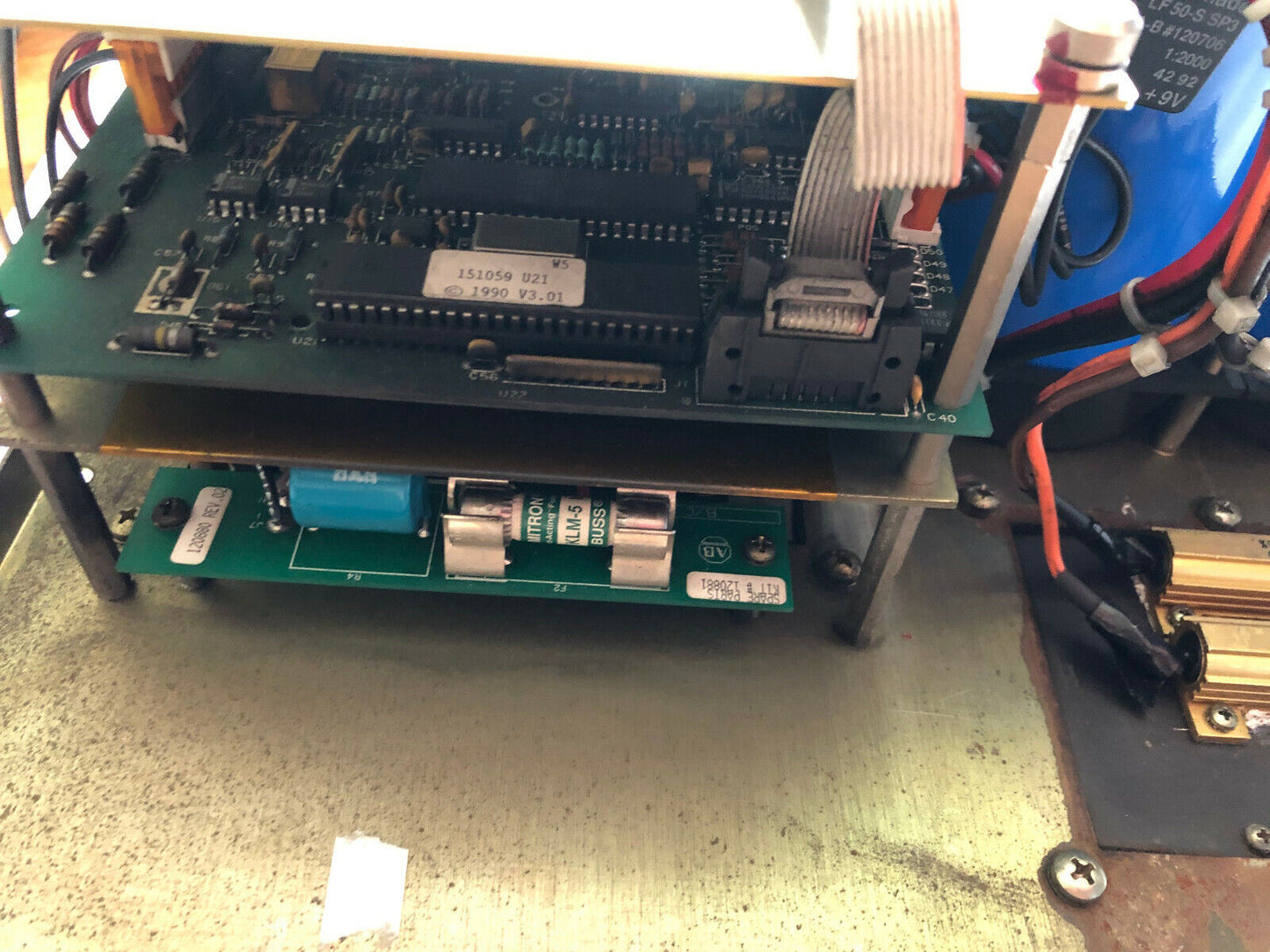 Allen Bradley 1336-B030-Eof,1336-B030-E0f 3-Phase Ac Drive,(Plastc Fan Damage,Ew