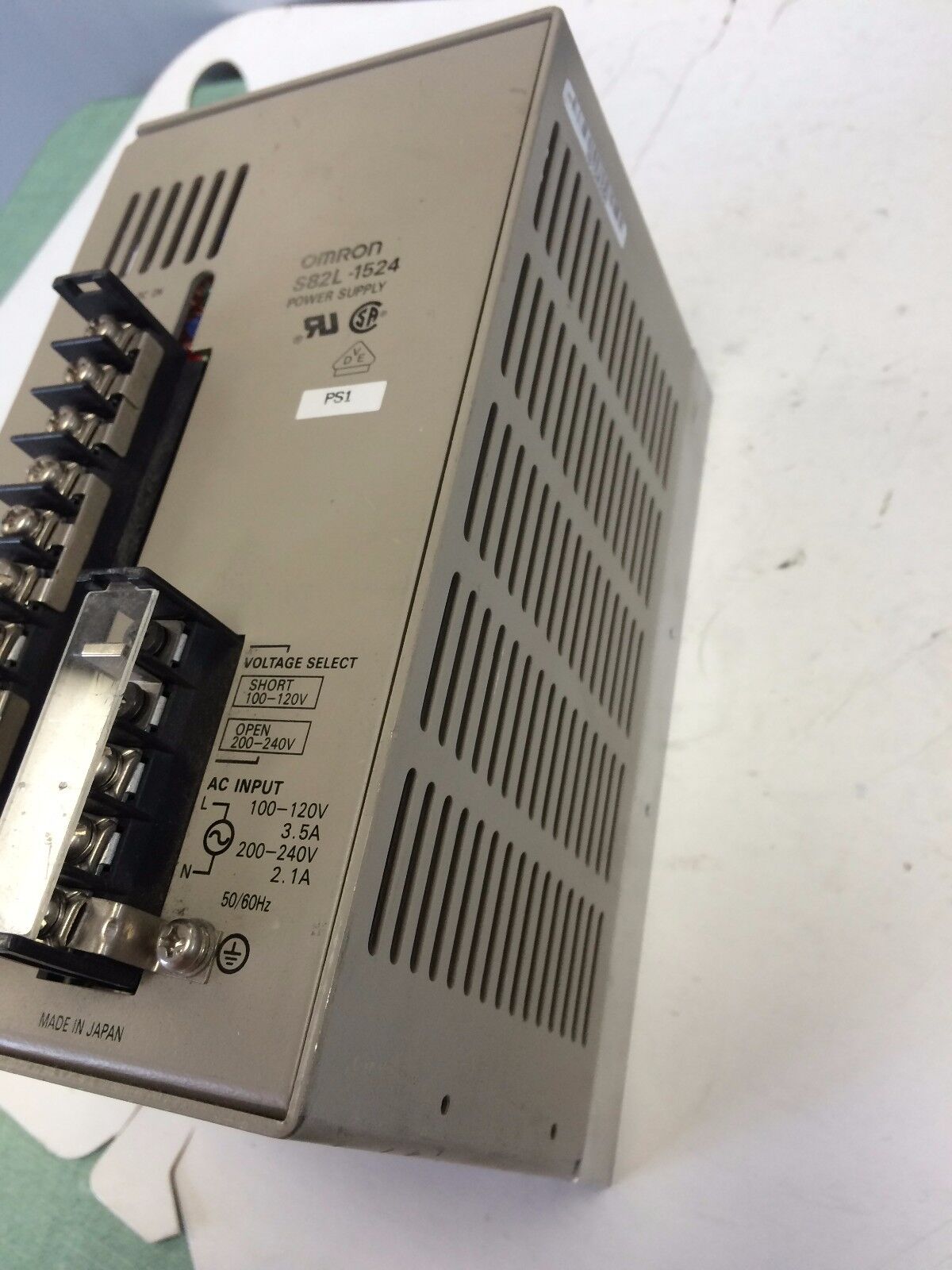 Omron S82l-1524 Power Supply, 100-240 Vac, 24 Vdc,Cy