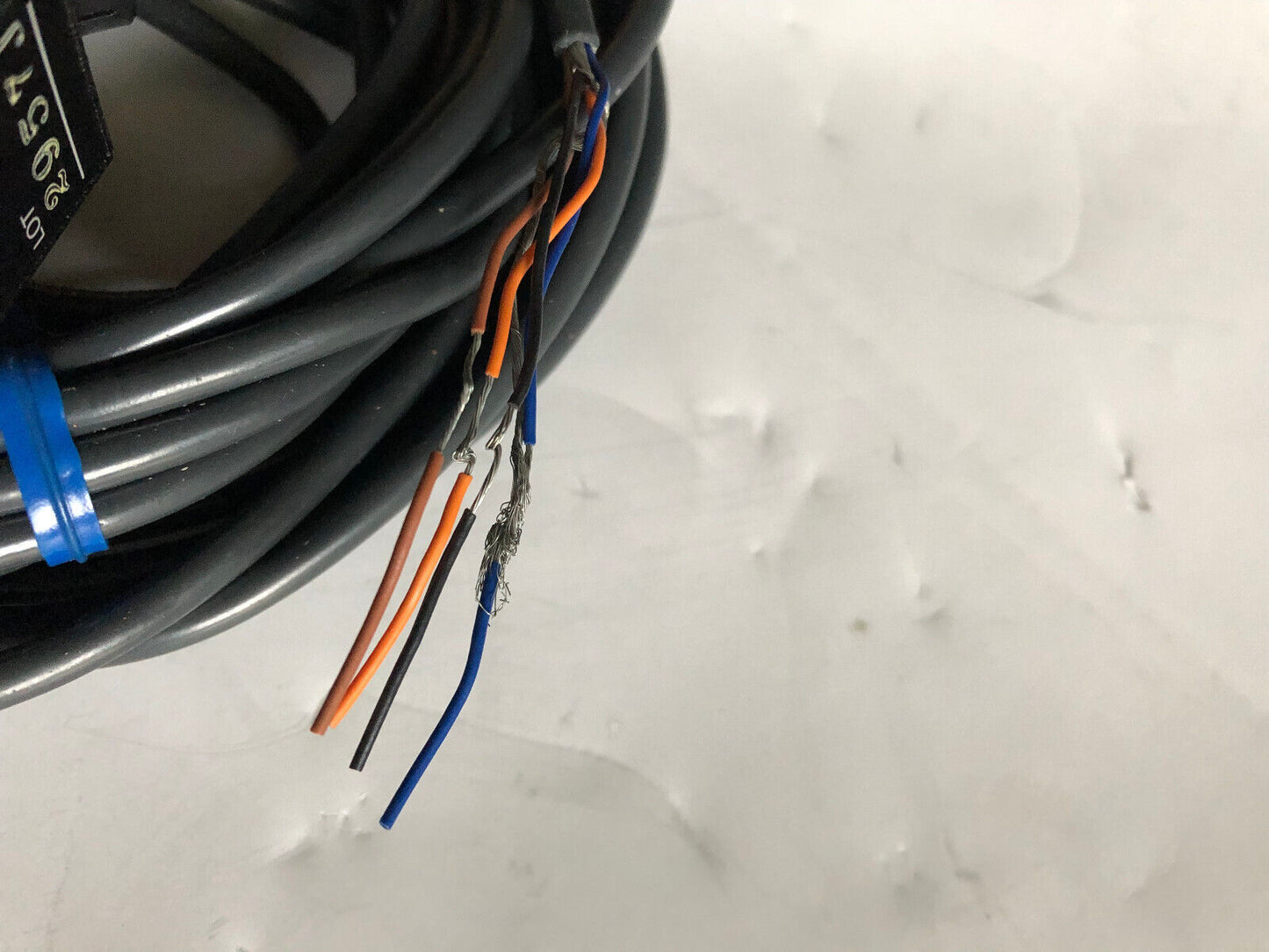 Omron Z4w-V25r Displacement Sensor,Omron Z4w V25r,Cw