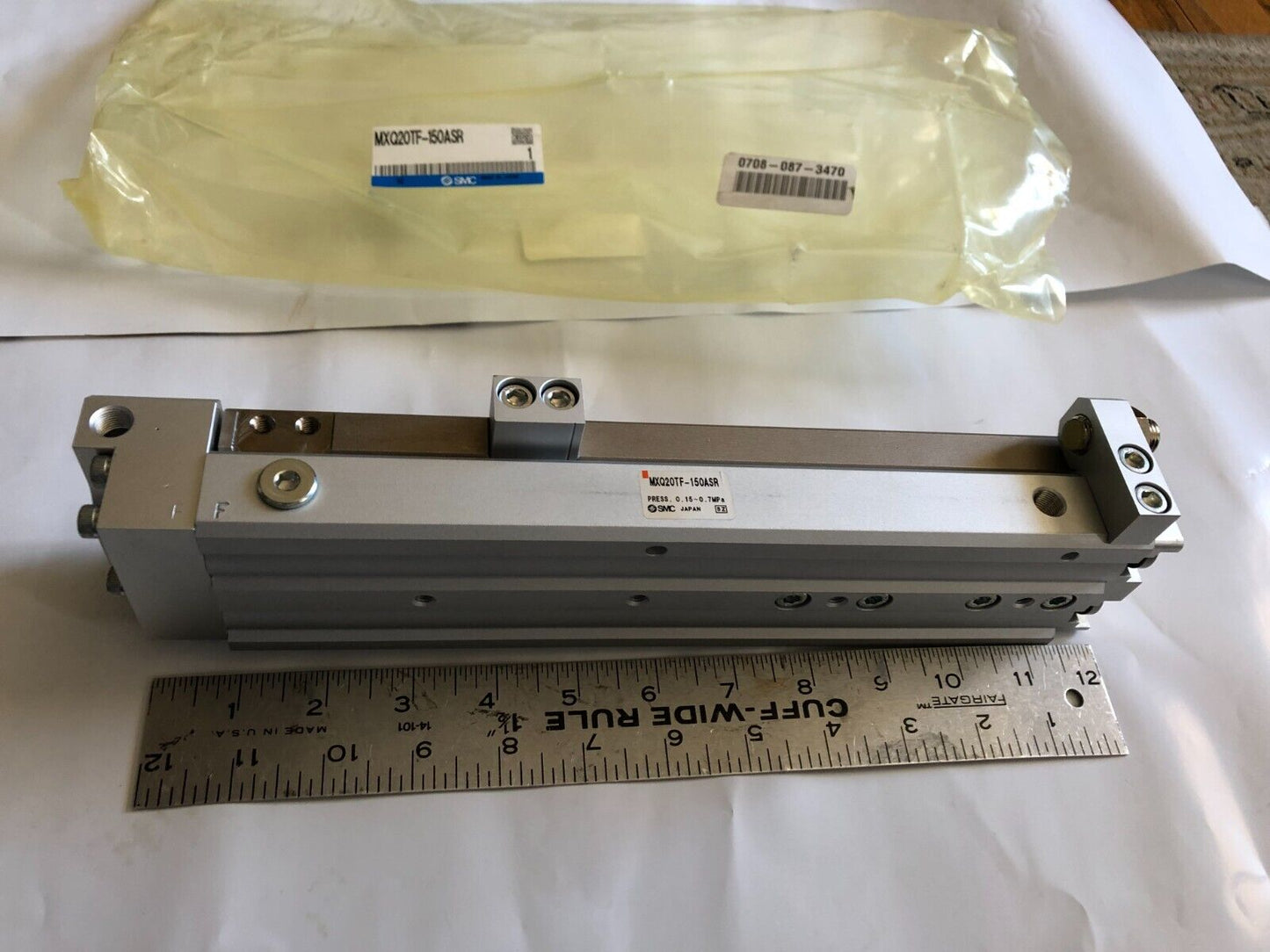 New Smc Mxq20tf-150Asr Pneumatic Slide Table / Guided Cylinder,Mxq20tf 150Asr,Bt