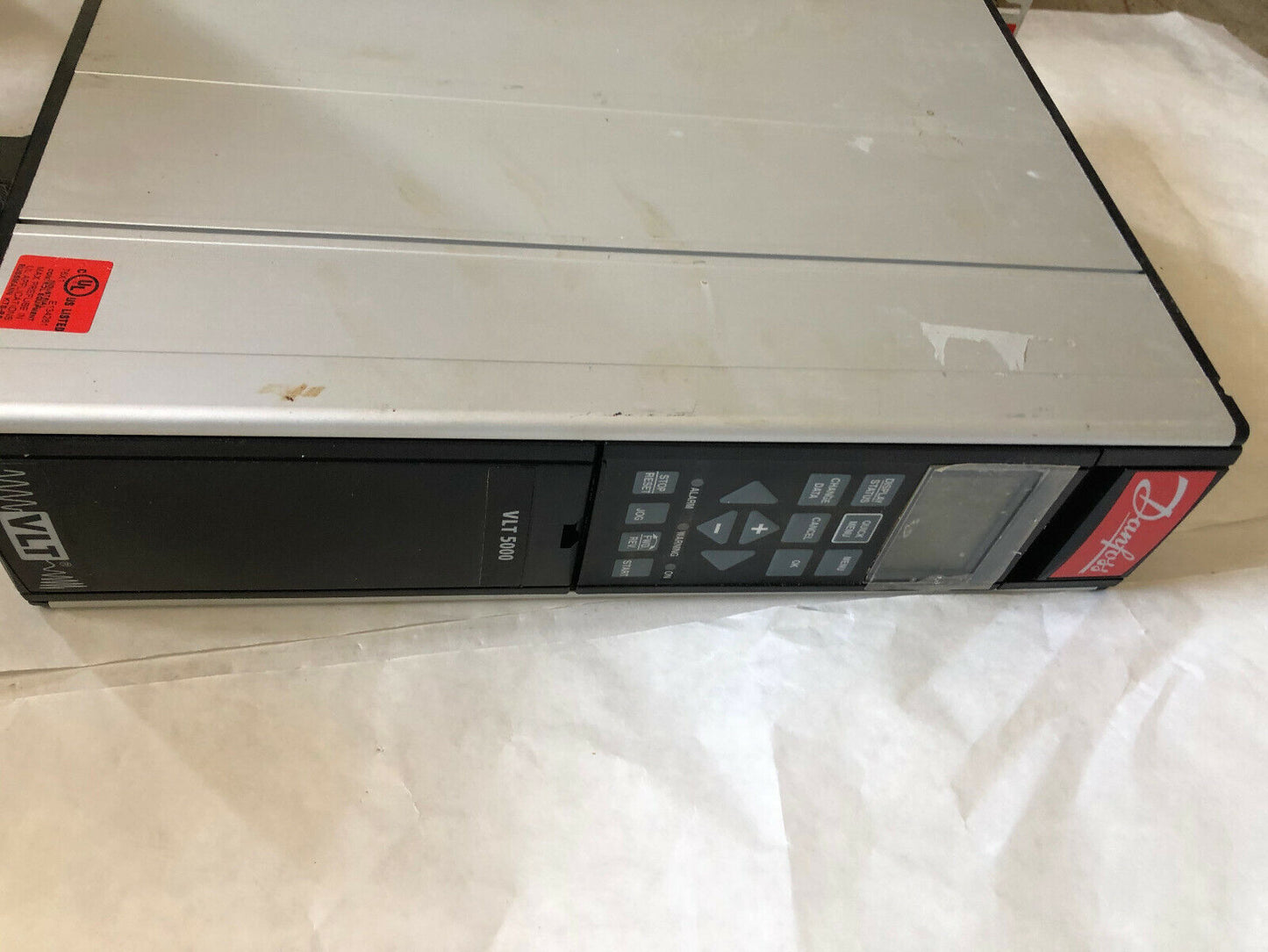 Danfoss Vlt 5000,Vlt5001pt5b20str3dlf10a00c0 Drive 500V,175Z0533,0.75Kw/1Hp,Fe