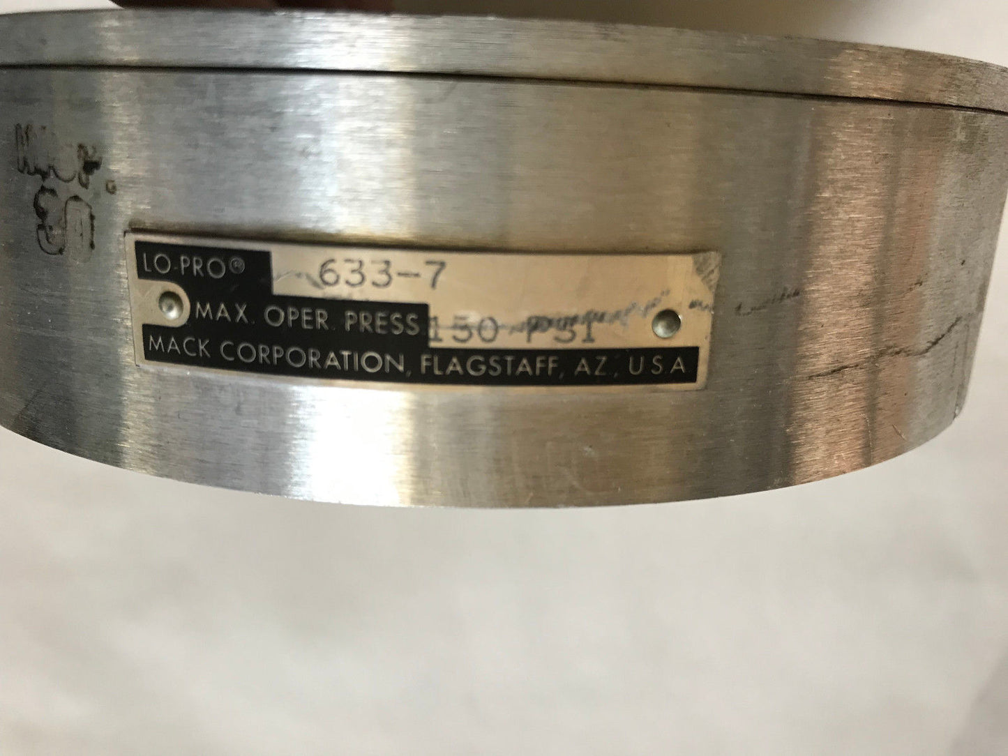 New Lo-Pro Cylinder Model  633-7  Max Pressure 150 Psi Mack ,Mack 633-7,Es