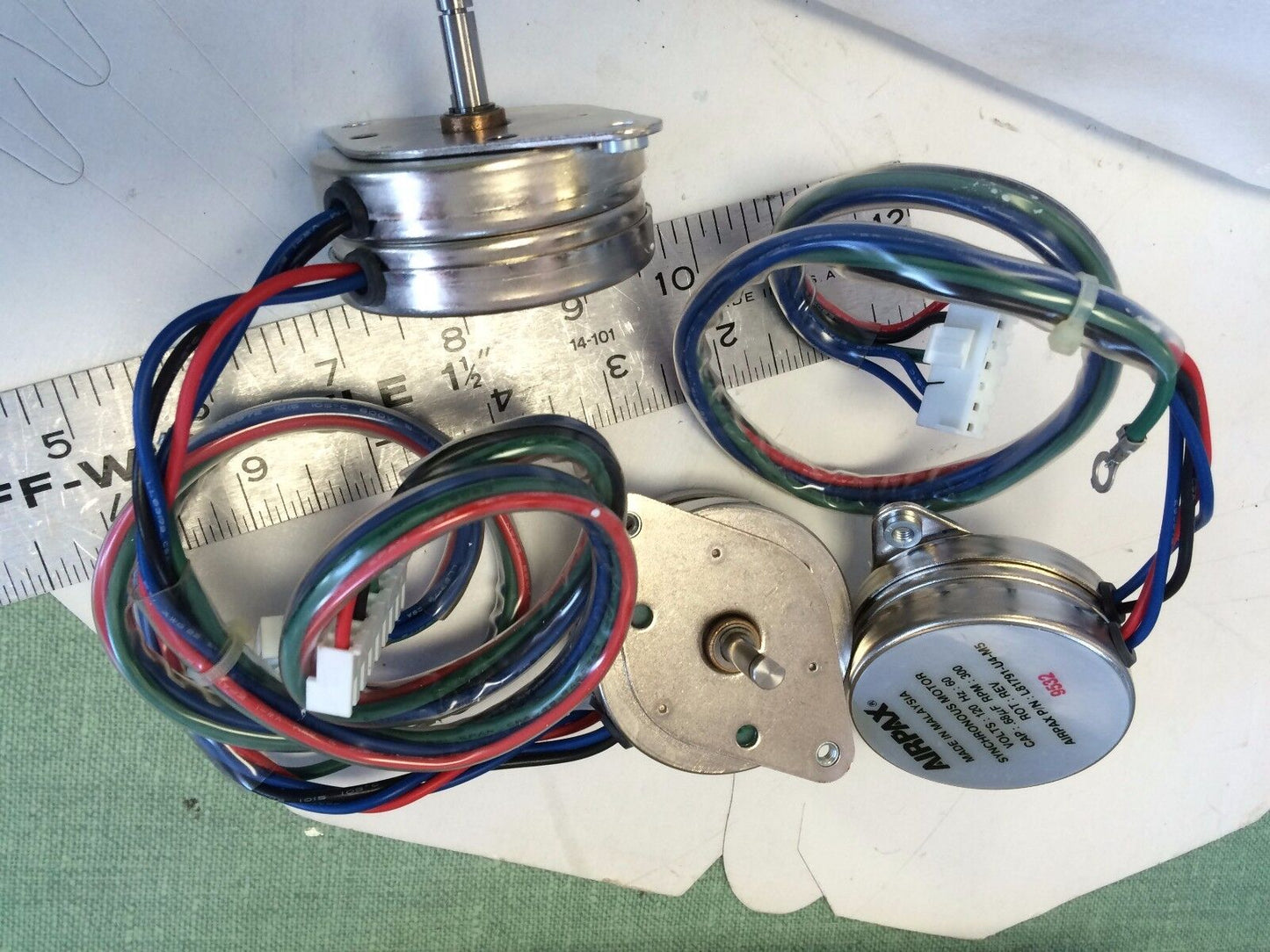 New Lot 3 Airpax L81791-U4-M5 ,9532 Synchronous Motor 120V.68Uf Cap 300Rpm,Be